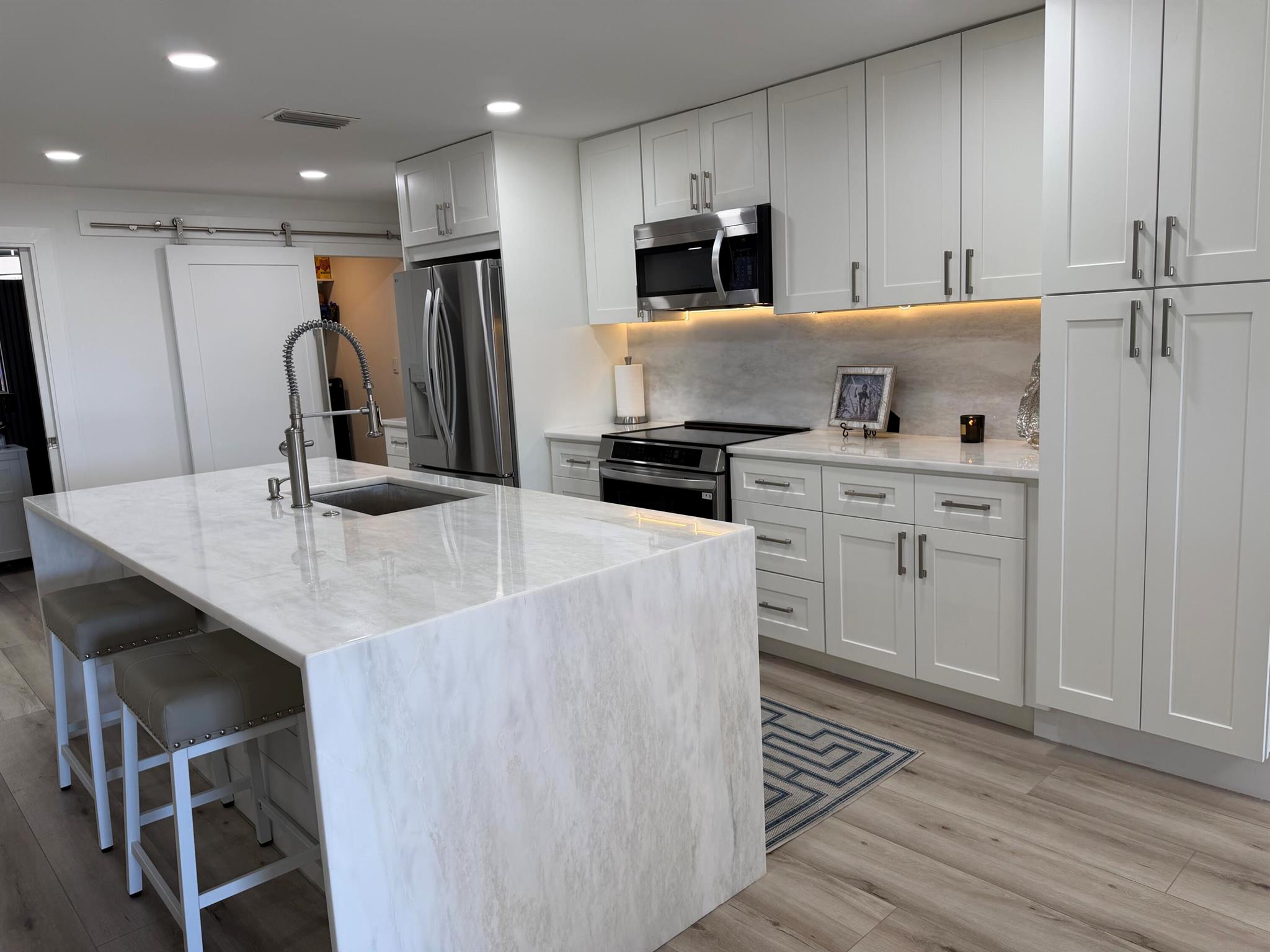 PELICAN HARBOR PH 2 - Residential