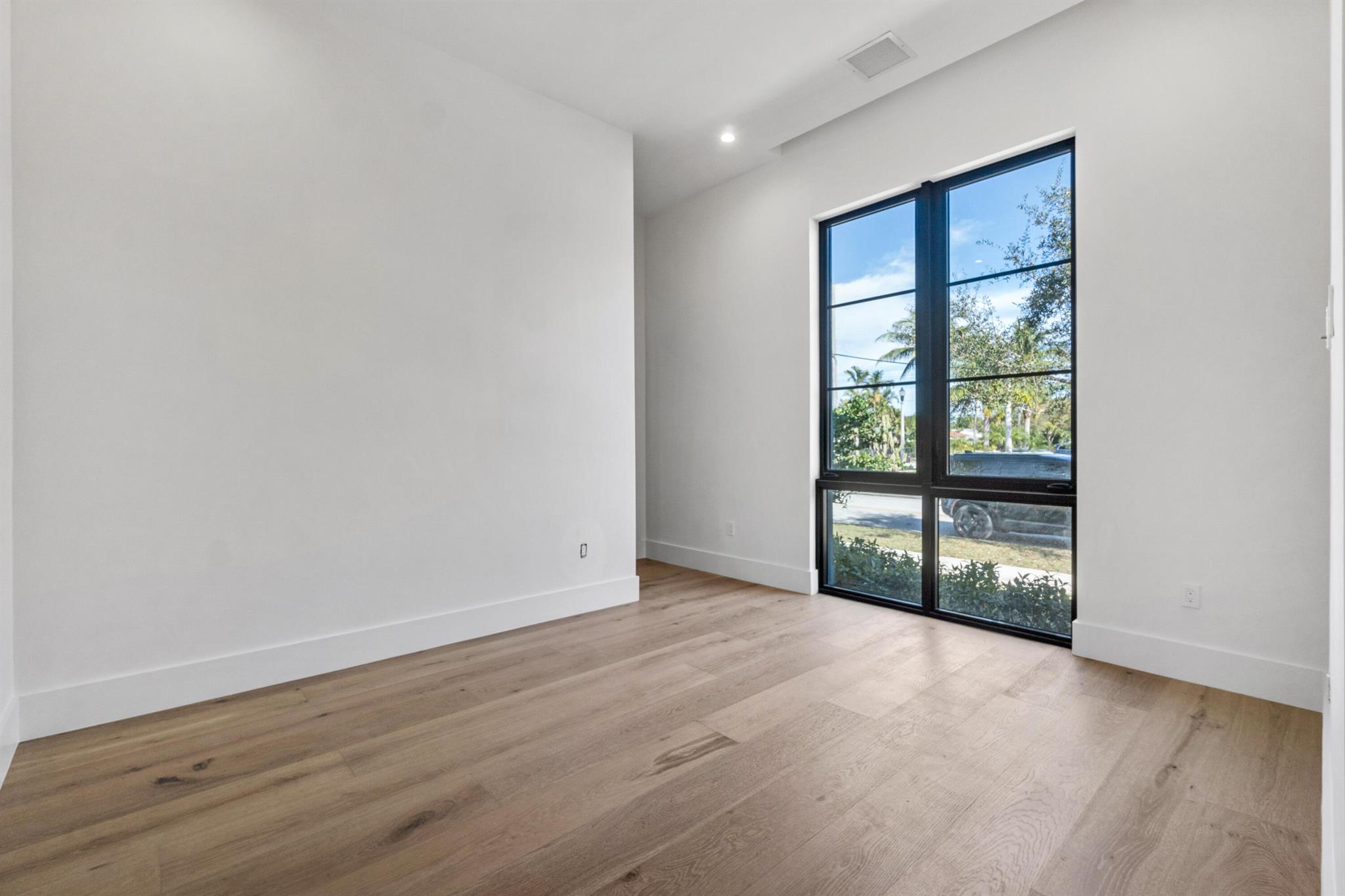 BROADMOOR SEC 4 - Residential