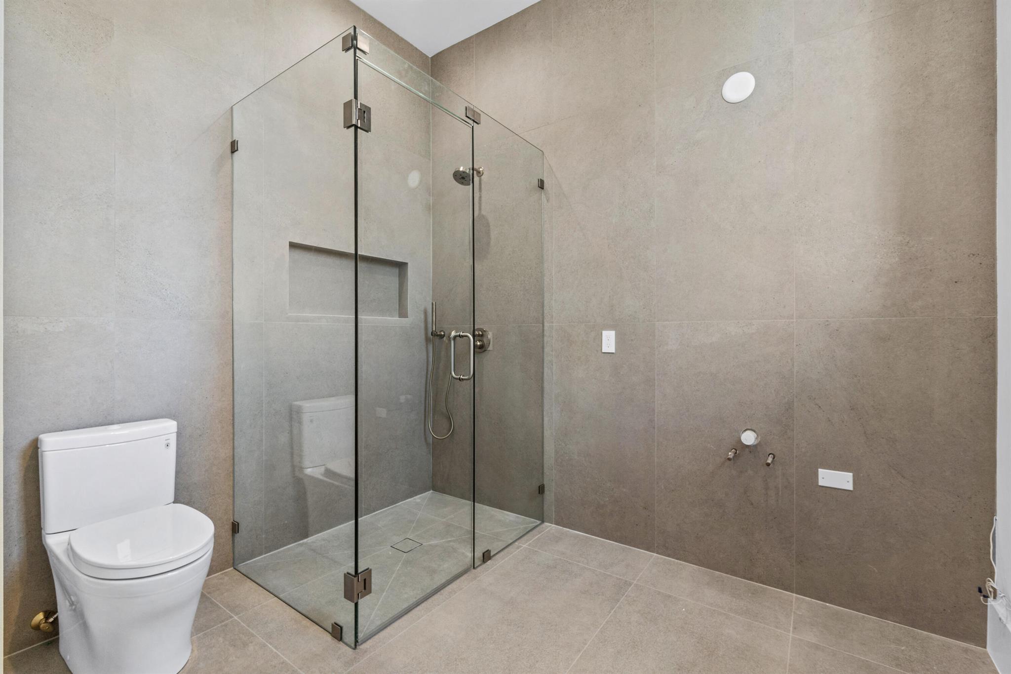 BROADMOOR SEC 4 - Residential