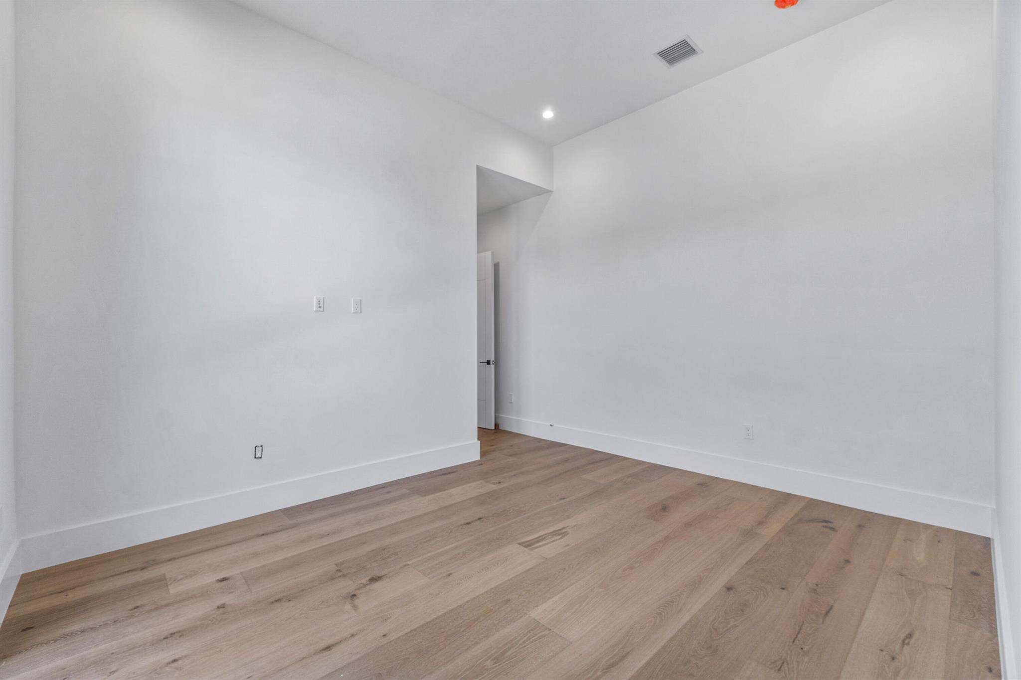 BROADMOOR SEC 4 - Residential