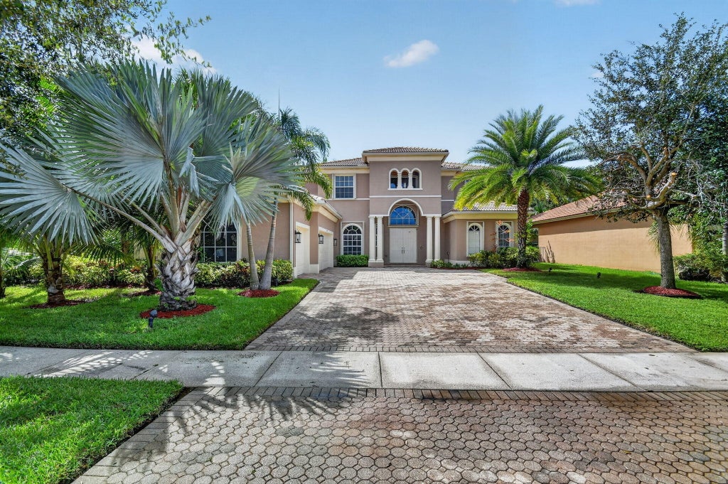 Photo of 6039 WALNUT HILL Drive, Lake Worth, FL 33467 (MLS # B26079881)