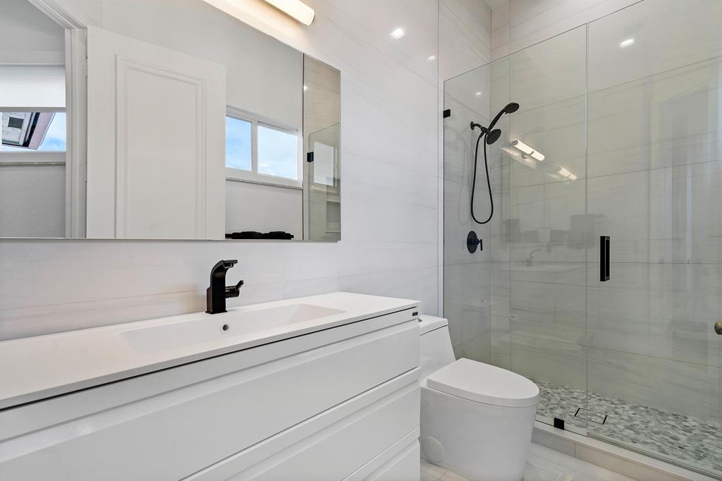 TROPIC ISLE 3RD SEC - Residential