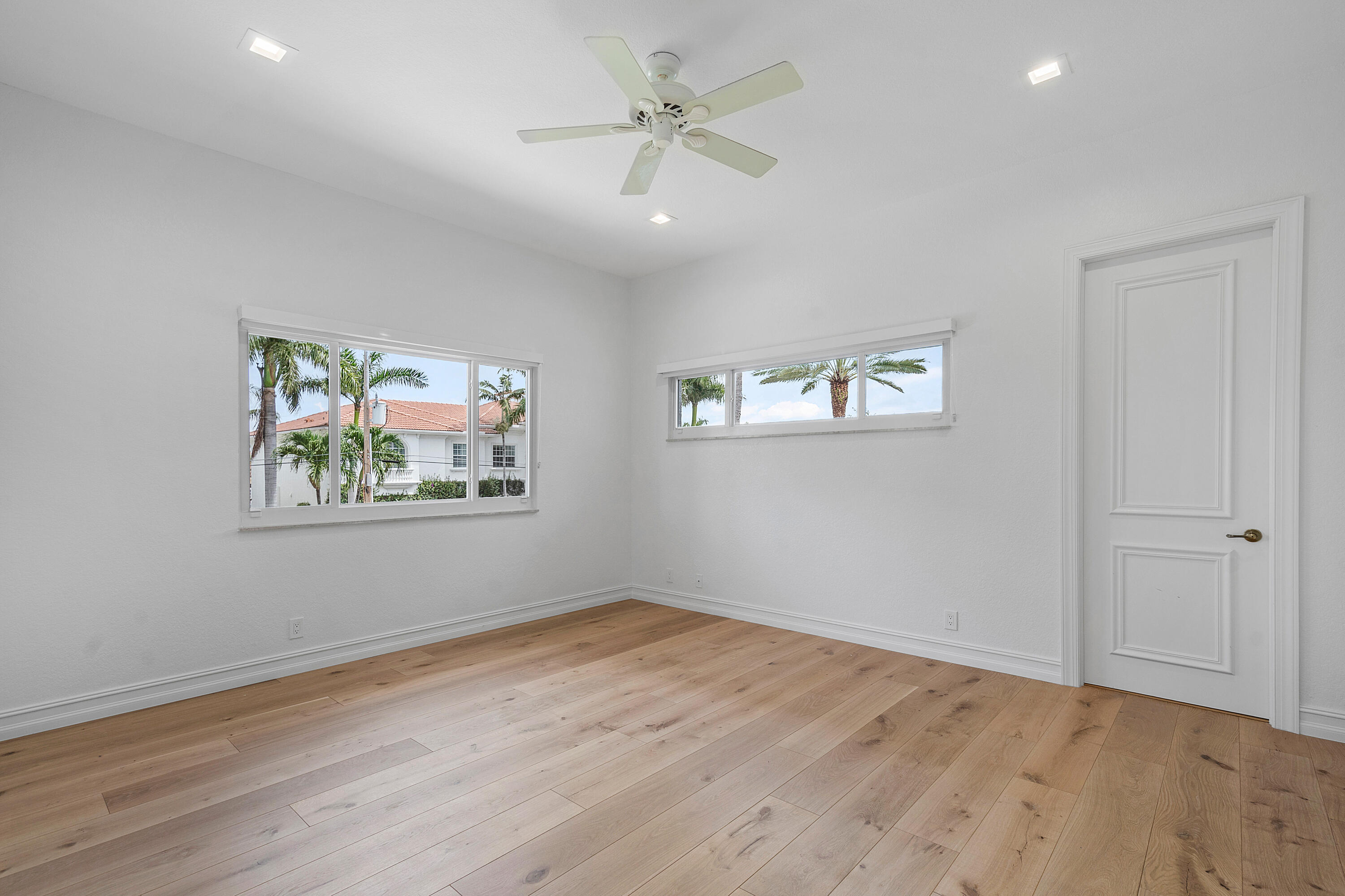 TROPIC ISLE 3RD SEC - Residential