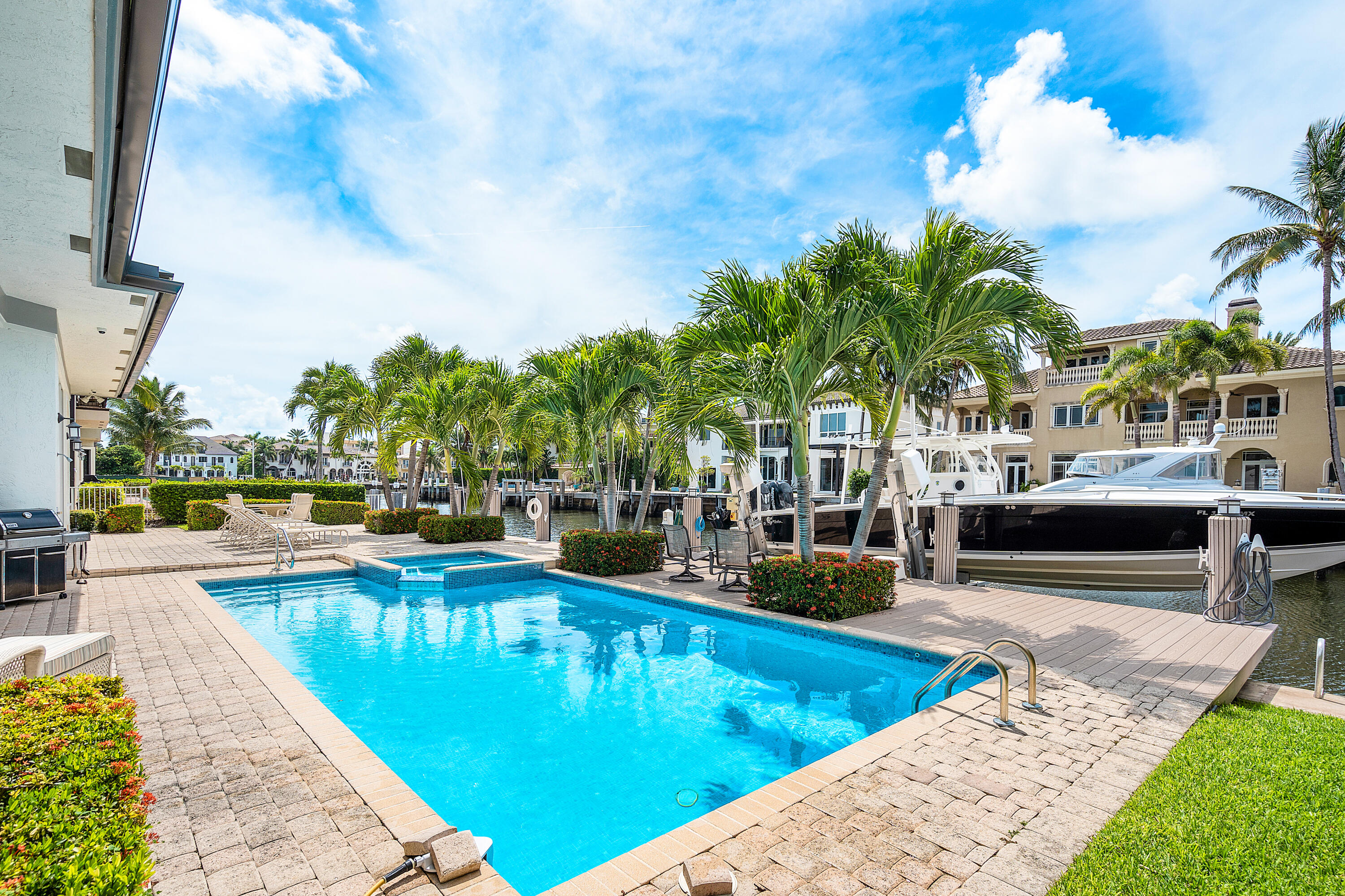 TROPIC ISLE 3RD SEC - Residential