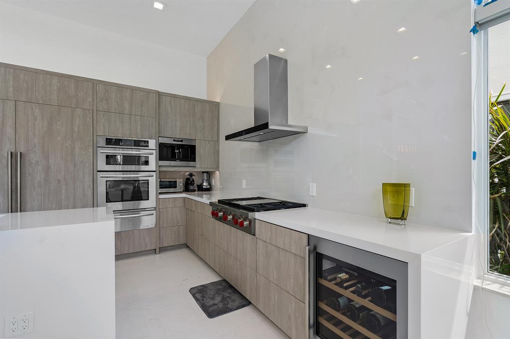 TROPIC ISLE 3RD SEC - Residential