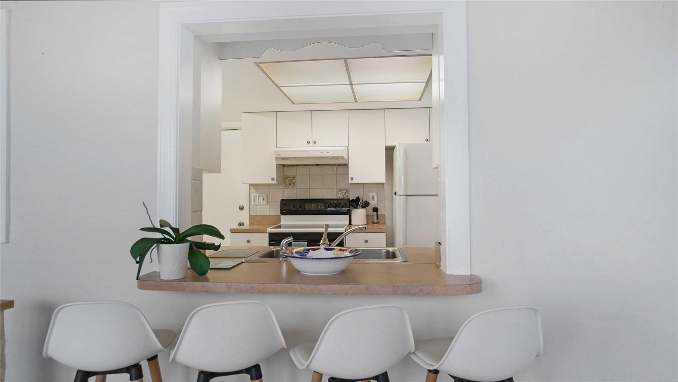 Leisureville Third Sec 65 - Residential