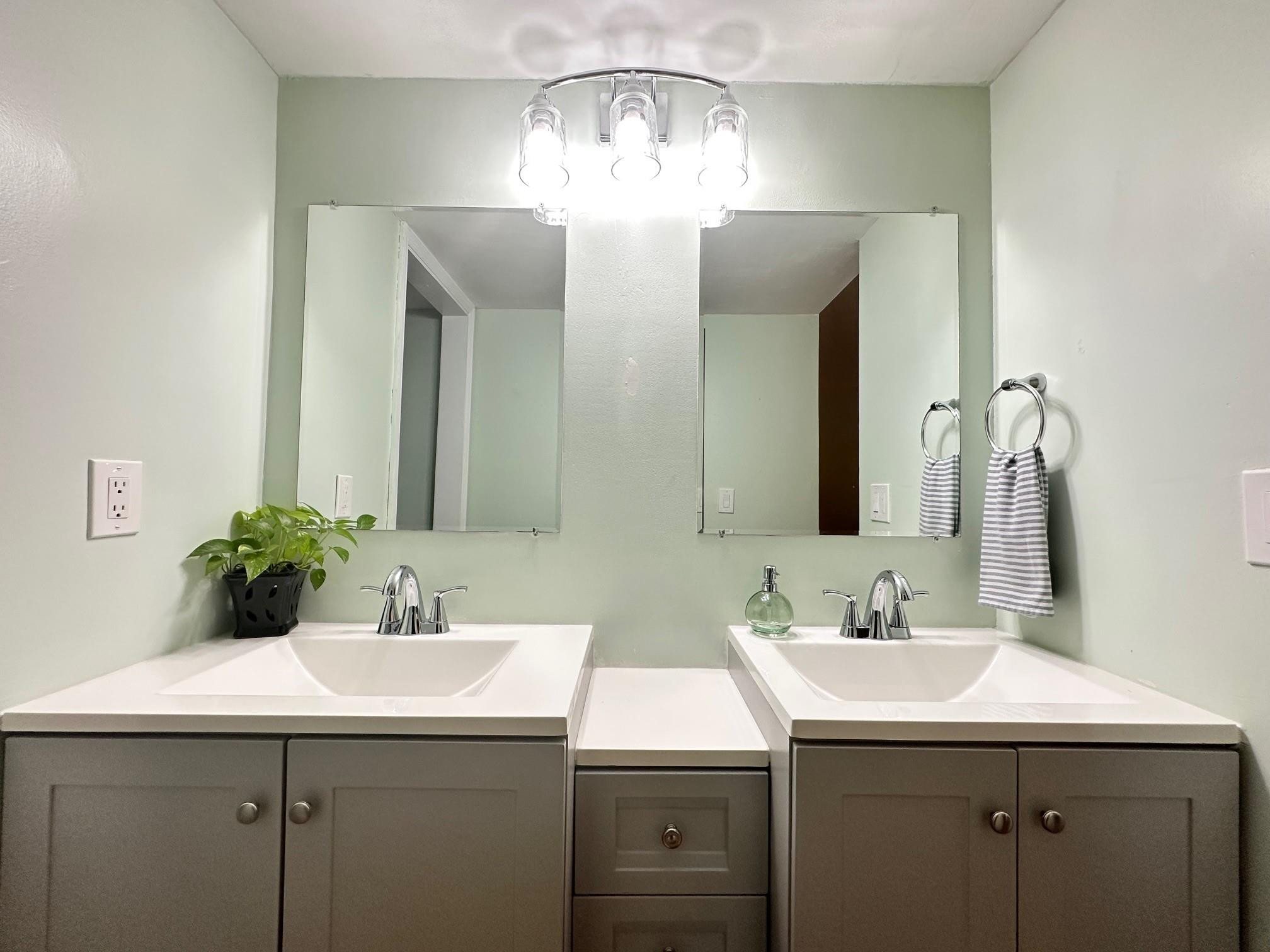 Shadowwood Condo - Residential