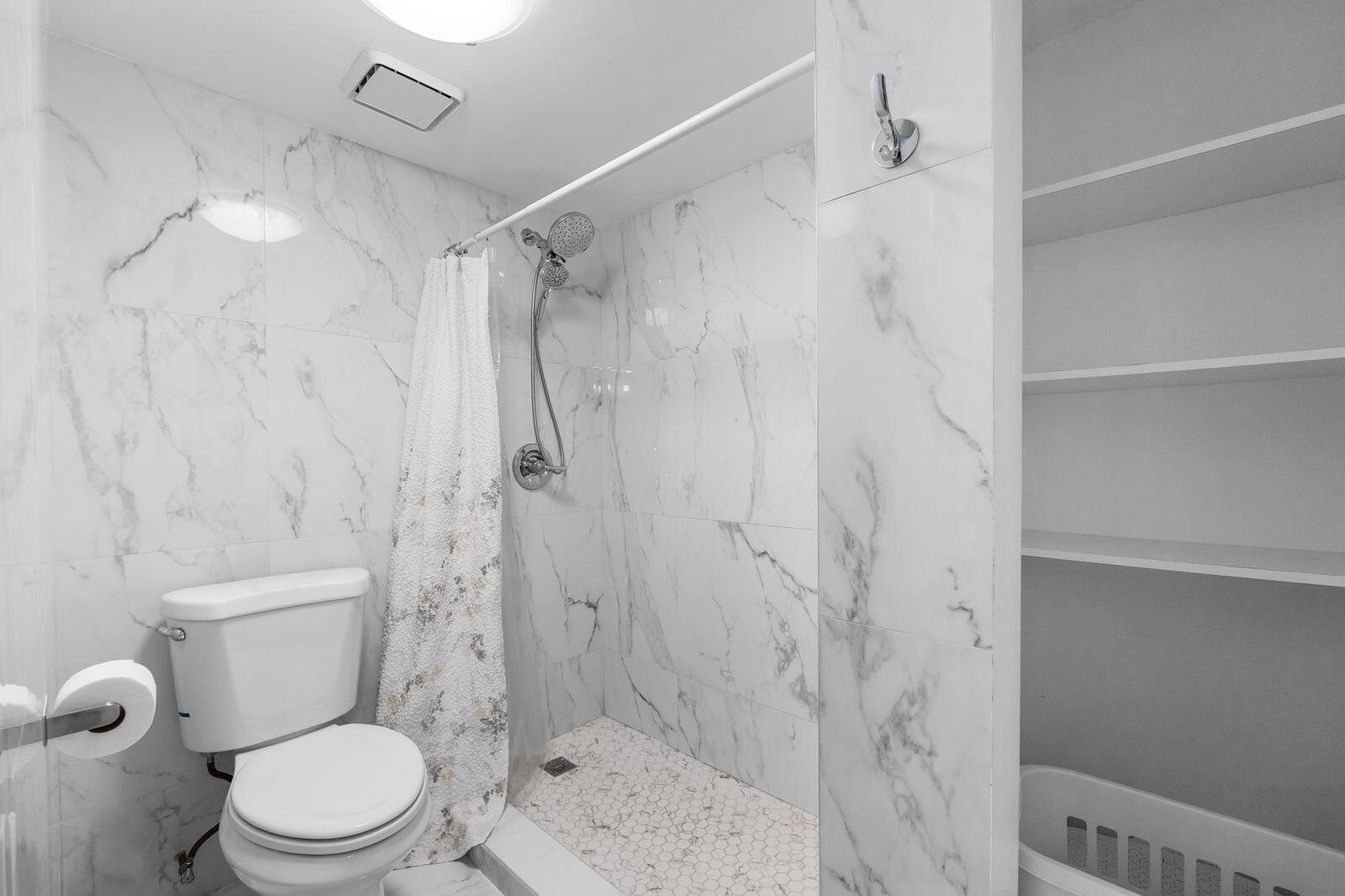 Shadowwood Condo - Residential