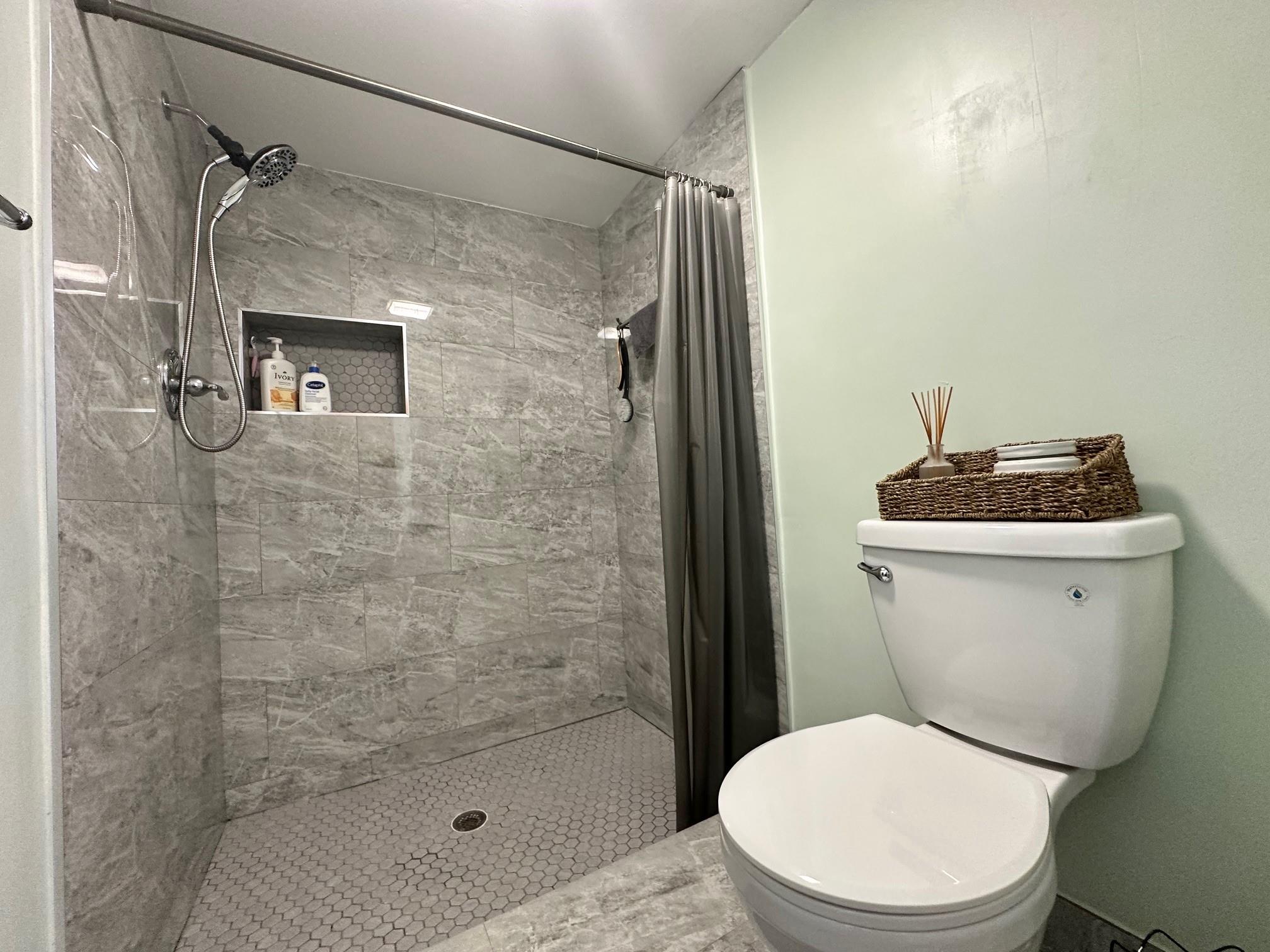 Shadowwood Condo - Residential