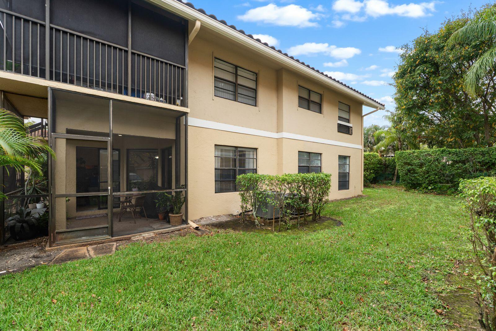 Shadowwood Condo - Residential