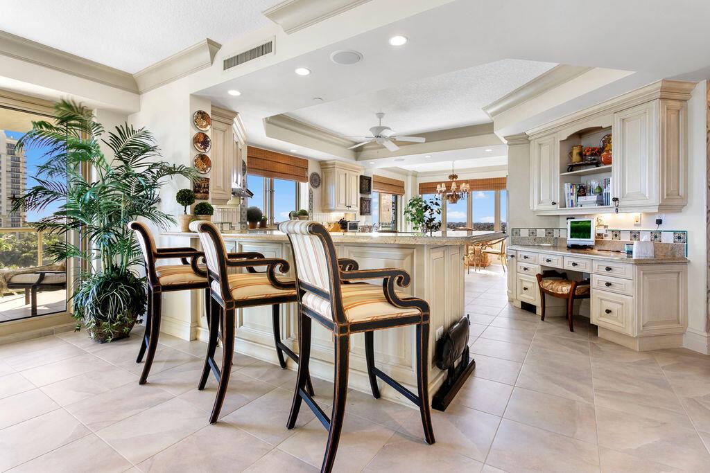 OASIS SINGER ISLAND CONDO - Residential