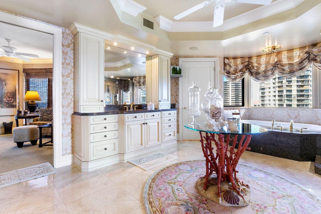 OASIS SINGER ISLAND CONDO - Residential