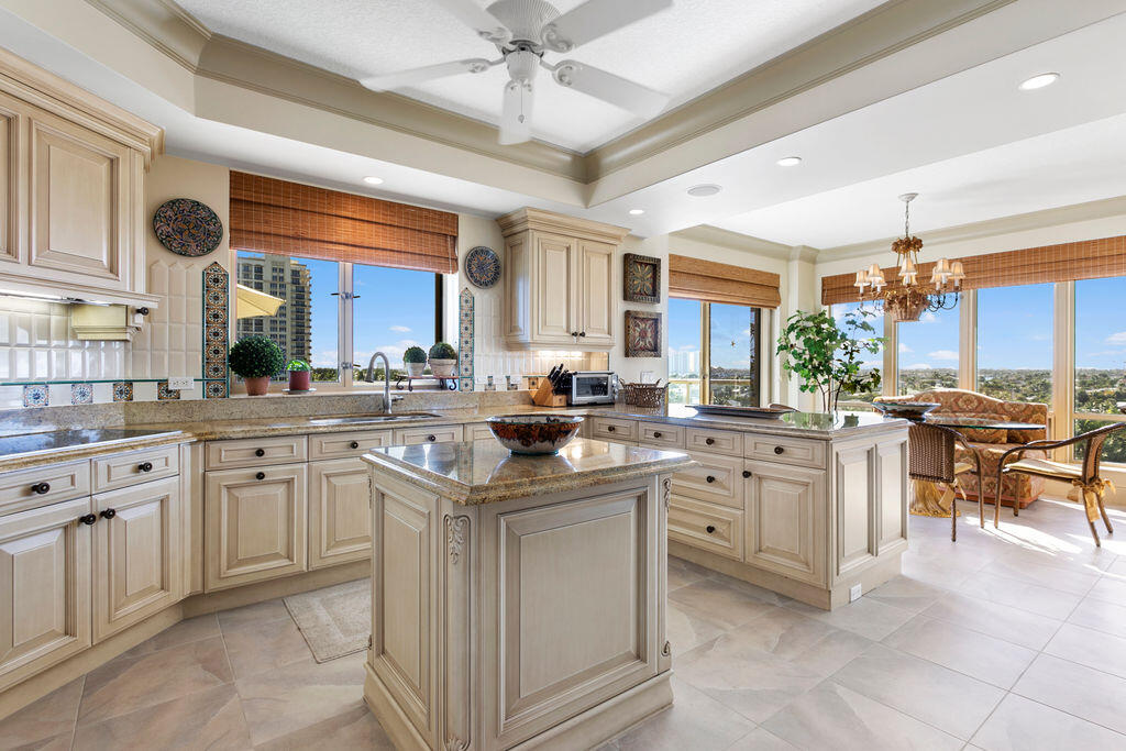 OASIS SINGER ISLAND CONDO - Residential