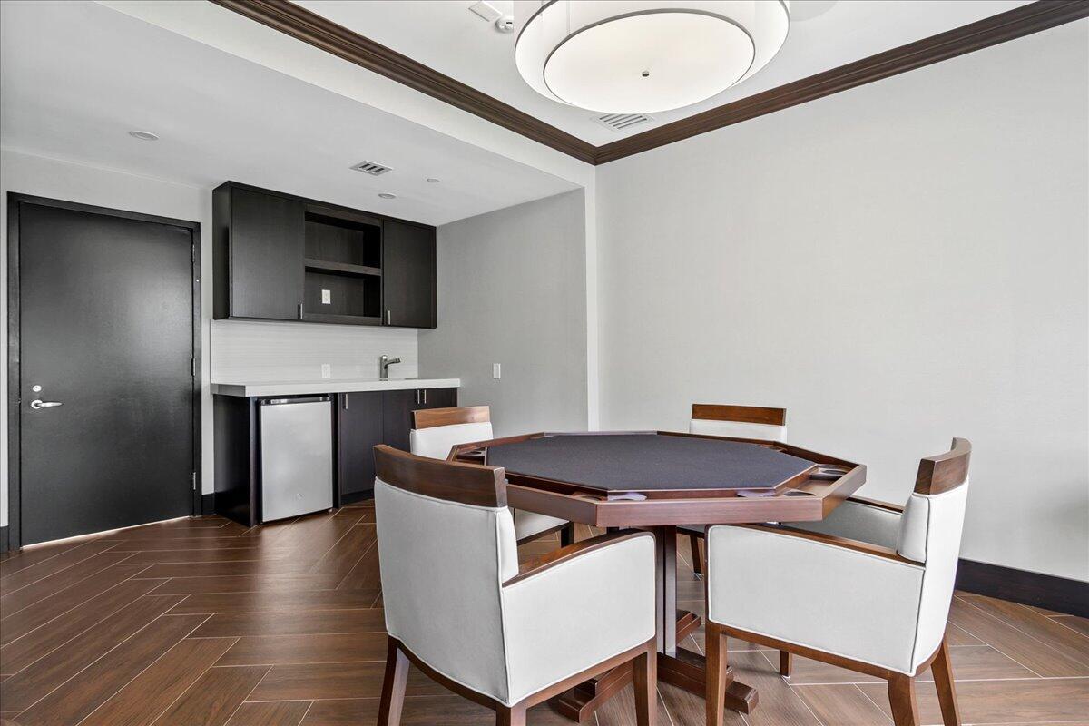 OASIS SINGER ISLAND CONDO - Residential