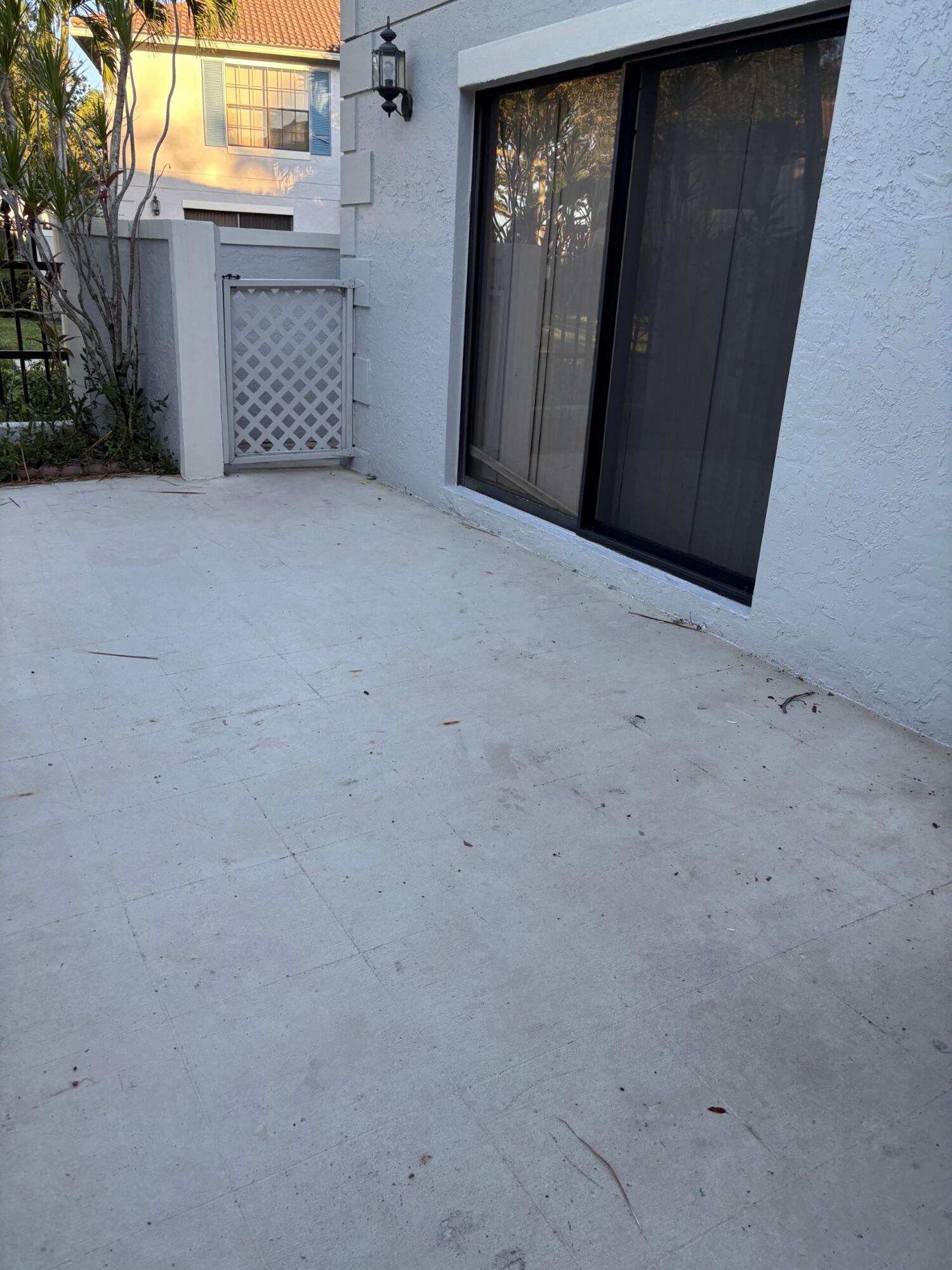 PGA RESORT COMMUNITY PL OF PRESTWICK CHASE UNIT 2 - Residential Lease