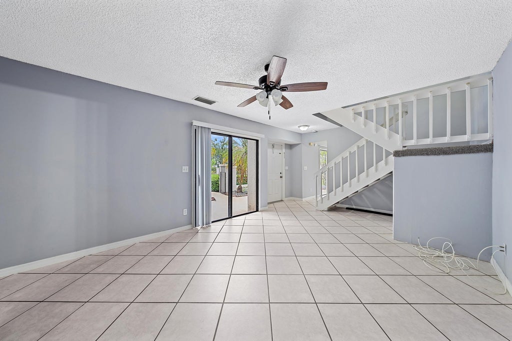 Photo of 352 Prestwick Circle #1, Palm Beach Gardens, FL 33418 (MLS # B26016817)