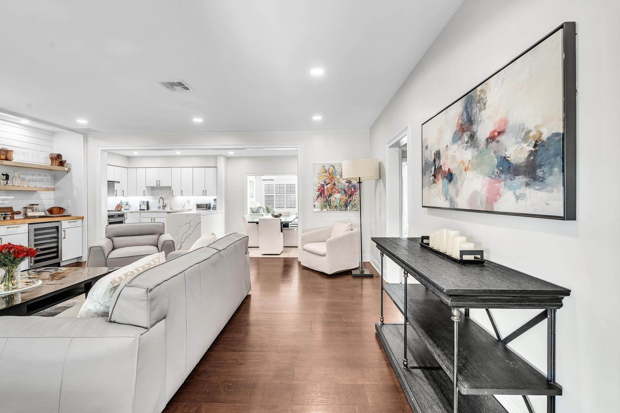 Macarthur Park 19-31 B - Residential Lease