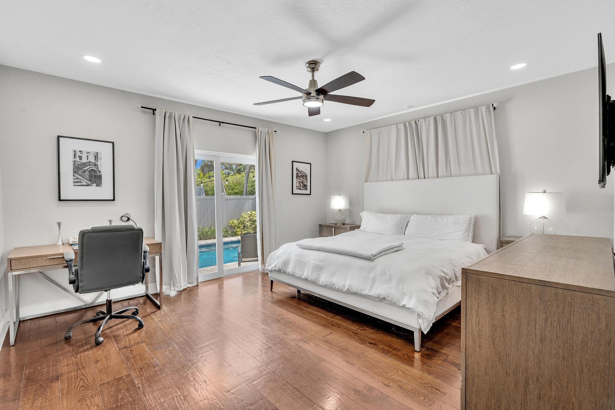 Macarthur Park 19-31 B - Residential Lease