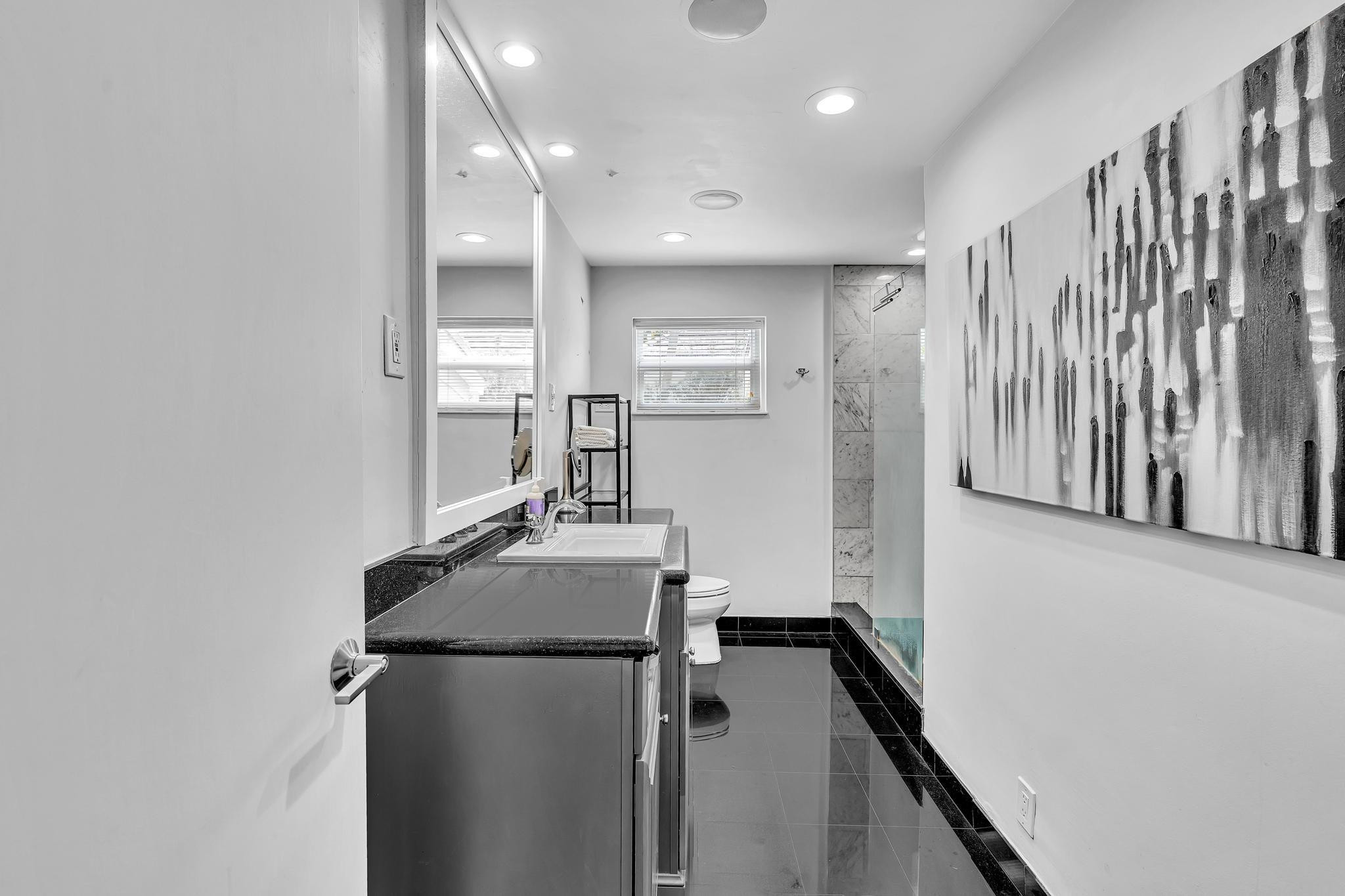 Macarthur Park 19-31 B - Residential Lease