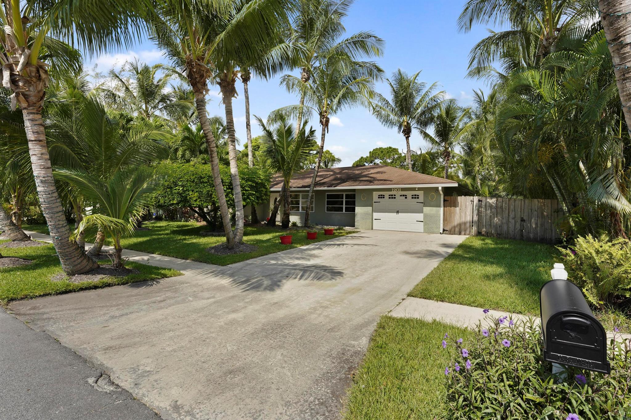 Welcome Home!! For Rent is a beautiful 3 bedroom, 2 bathroom, single family home with fenced in HUGE backyard with gazebos and attached garage. NO HOA, professionally owned and managed by an experienced and communicative landlord. Ready for immediate occupancy. Fully remodeled including brand new kitchen, white shaker cabinets and quartz countertops, all new floors, fresh paint, brand new appliances and modern bathrooms. Located in east Boynton Beach, close to 95, Publix, hospitals, police and fire, and downtown Boynton Beach. This will go fast. Rapid approval available. Bring your boats, RVs and commercial vehicles.