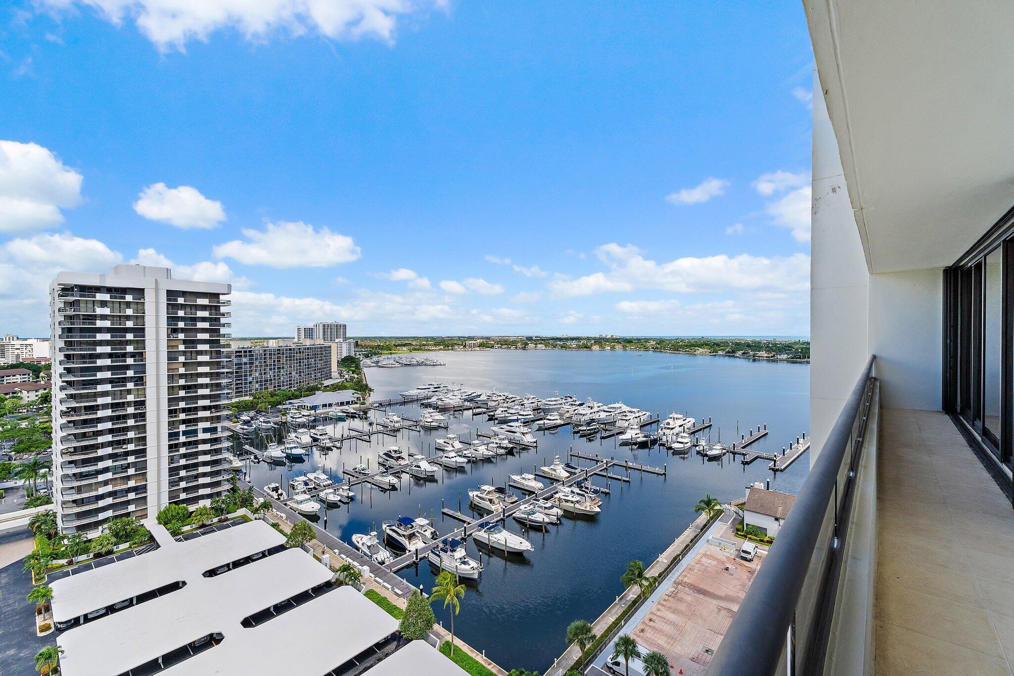 OLD PORT COVE LAKE POINT - Residential