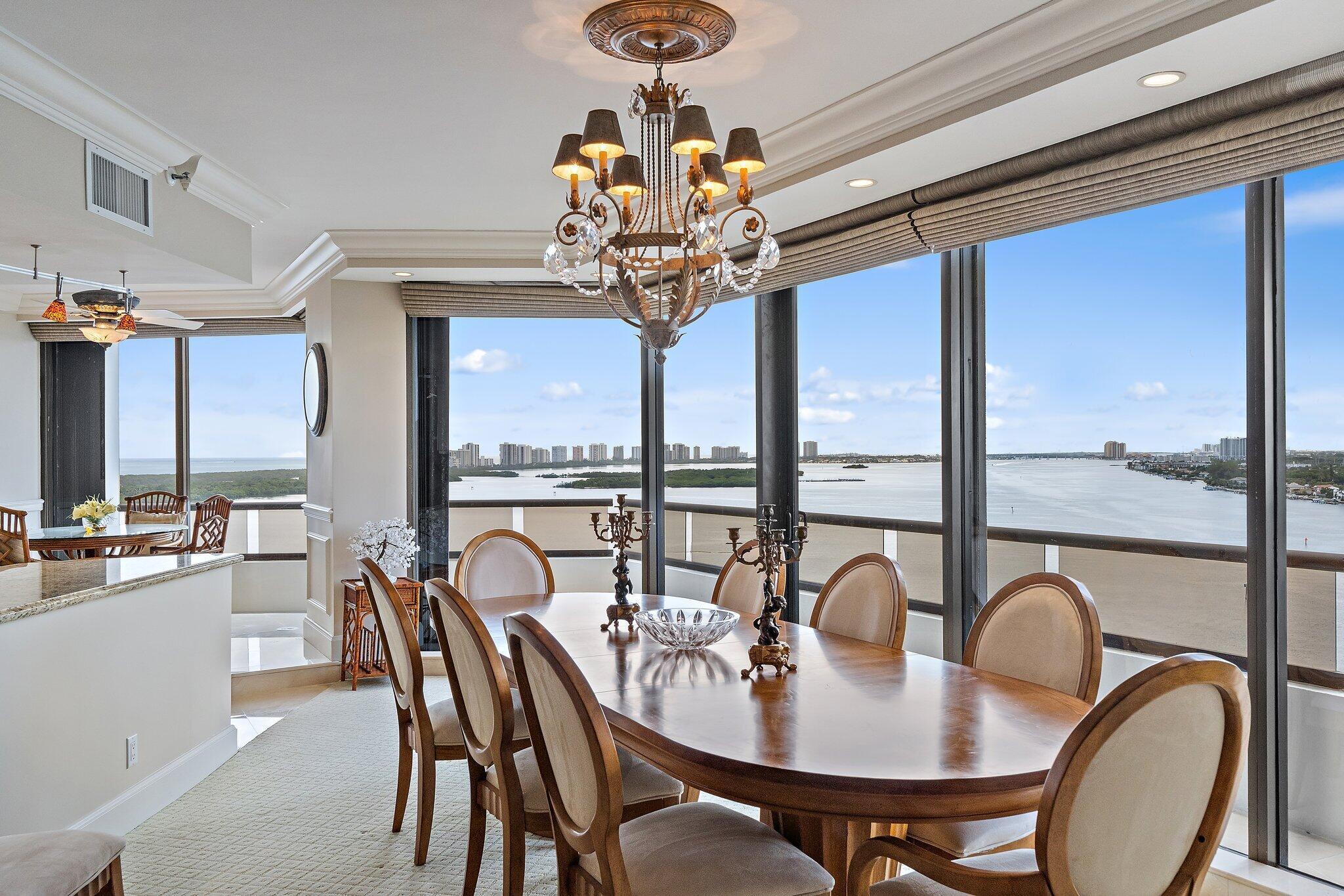 OLD PORT COVE LAKE POINT - Residential