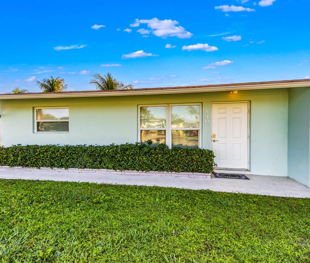 Photo of 140 SW Hideaway Place, Stuart, FL 34994 (MLS # R10992076)