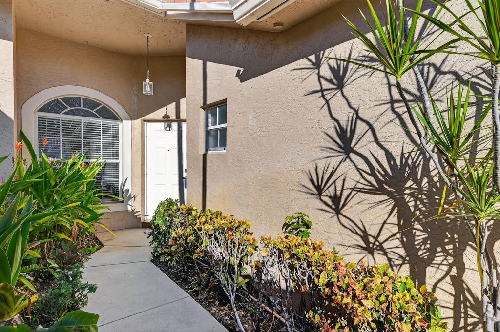 Photo of 6140 Long Key Lane, Boynton Beach, FL 33472 (MLS # R11142713)