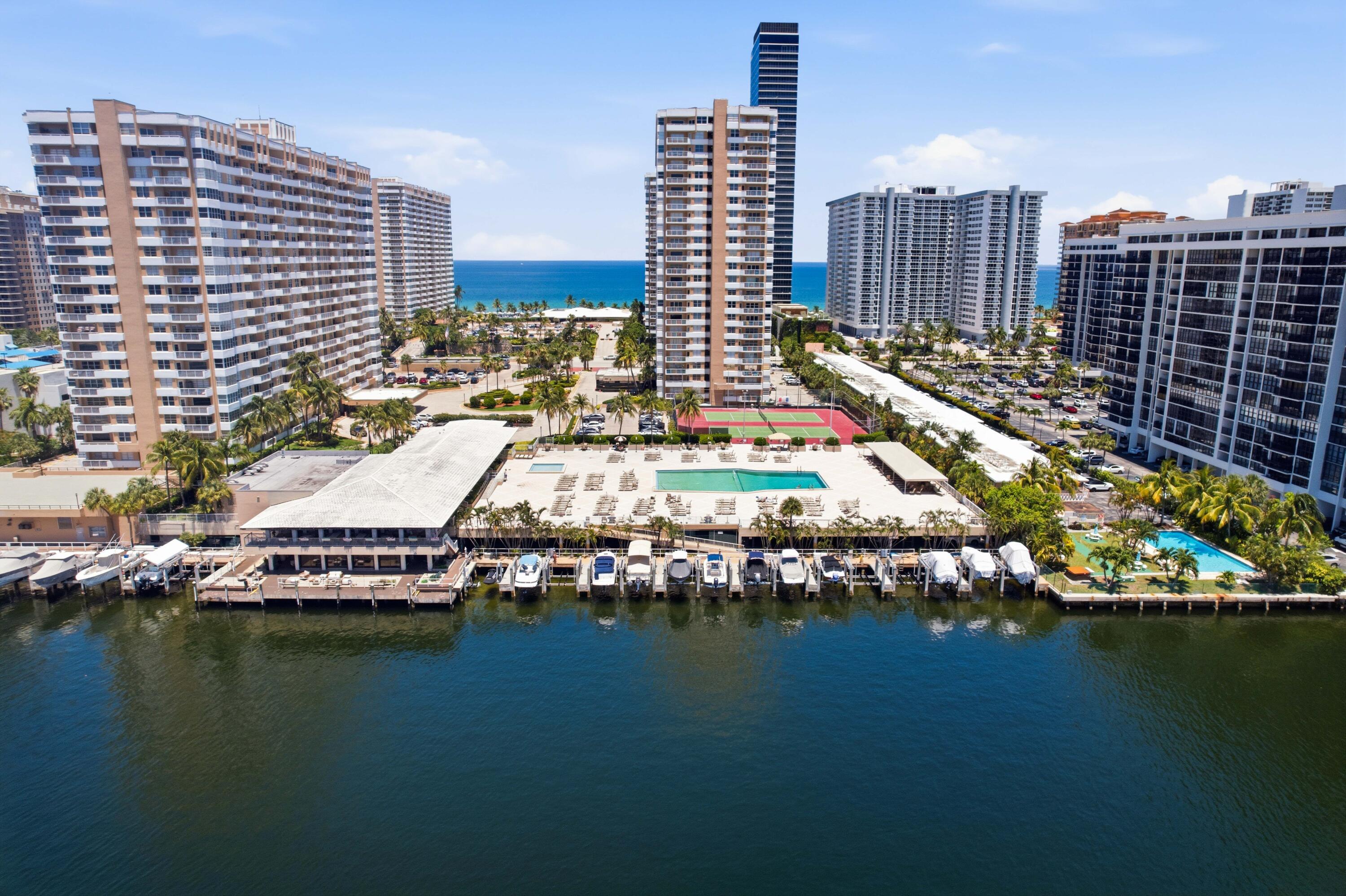 1985 S Ocean Drive 17d, Hallandale Beach FL 33009