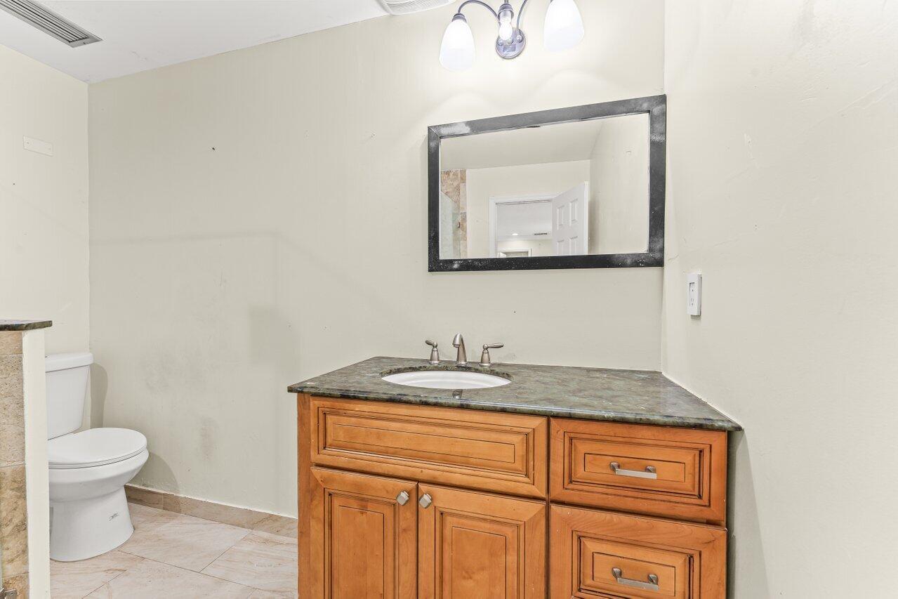 FLORIDA GARDENS 4 - Residential Lease