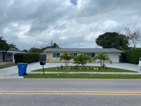 1117 S Broadway, Lantana, FL MLS: R11069249