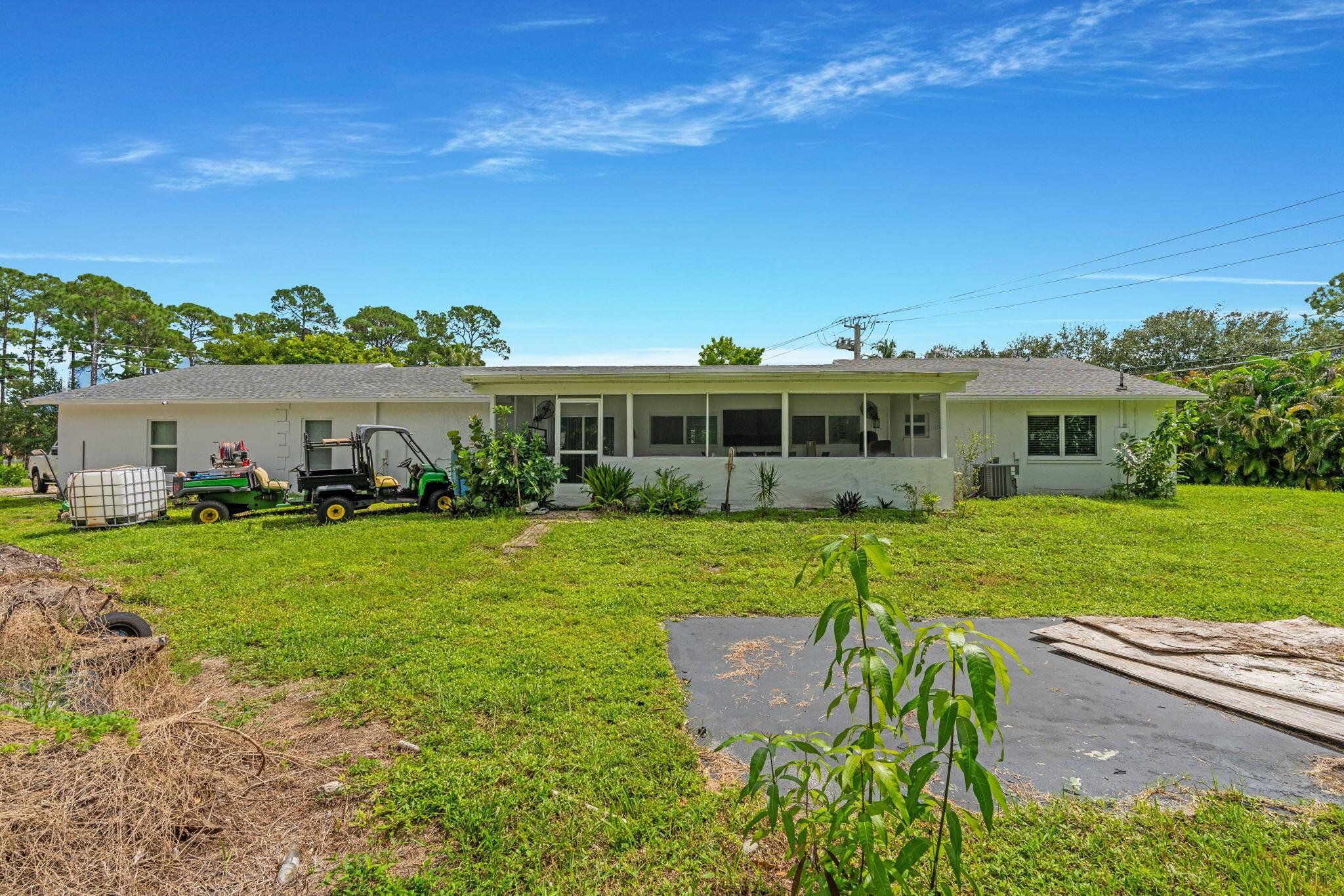PALM BEACH RANCHETTES - Residential