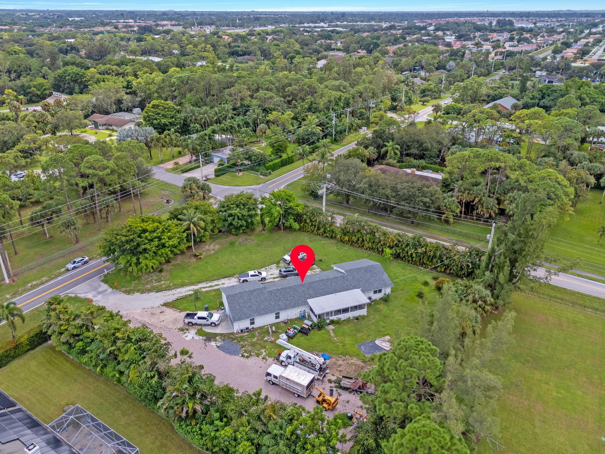 PALM BEACH RANCHETTES - Residential