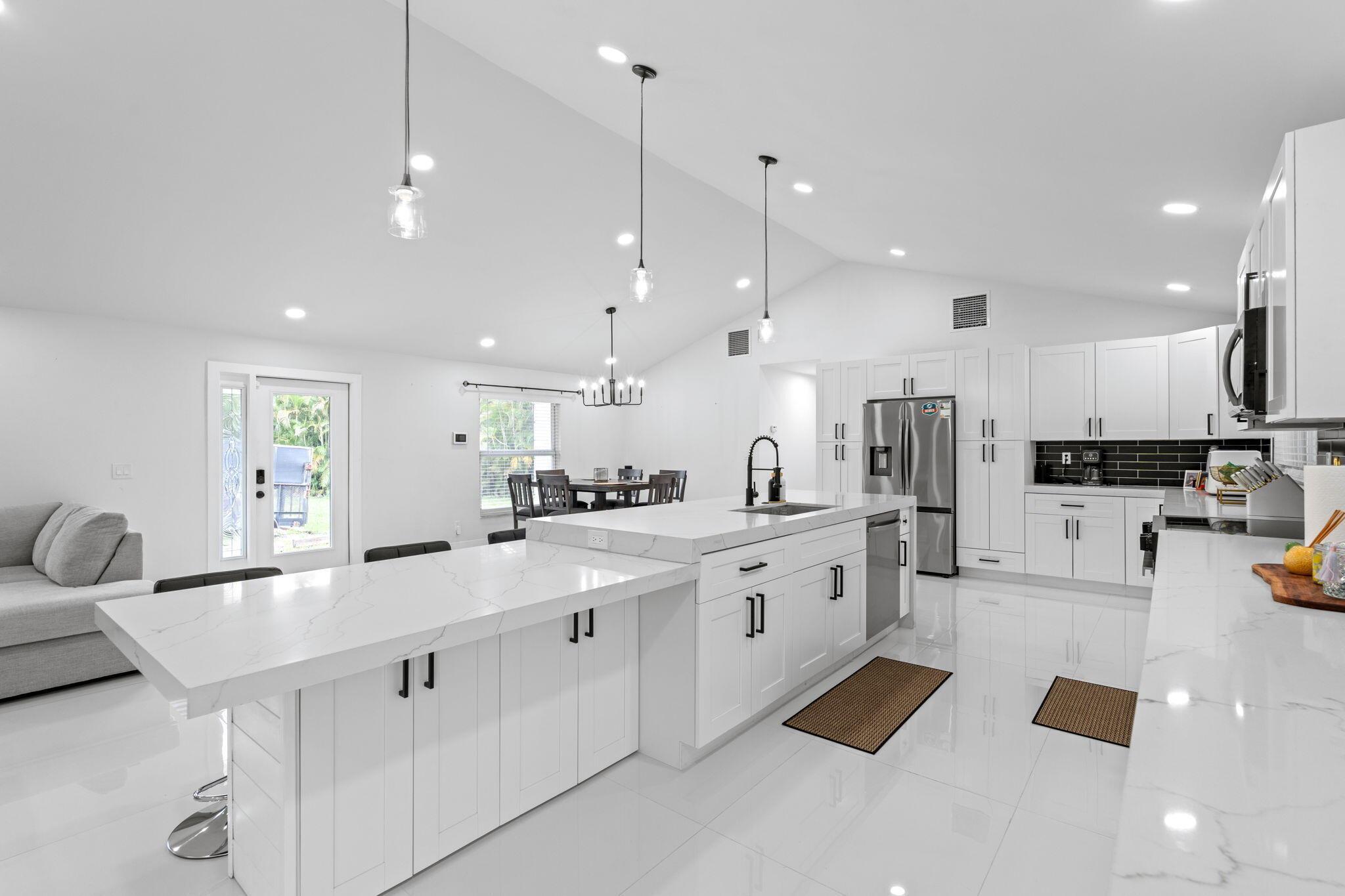 PALM BEACH RANCHETTES - Residential