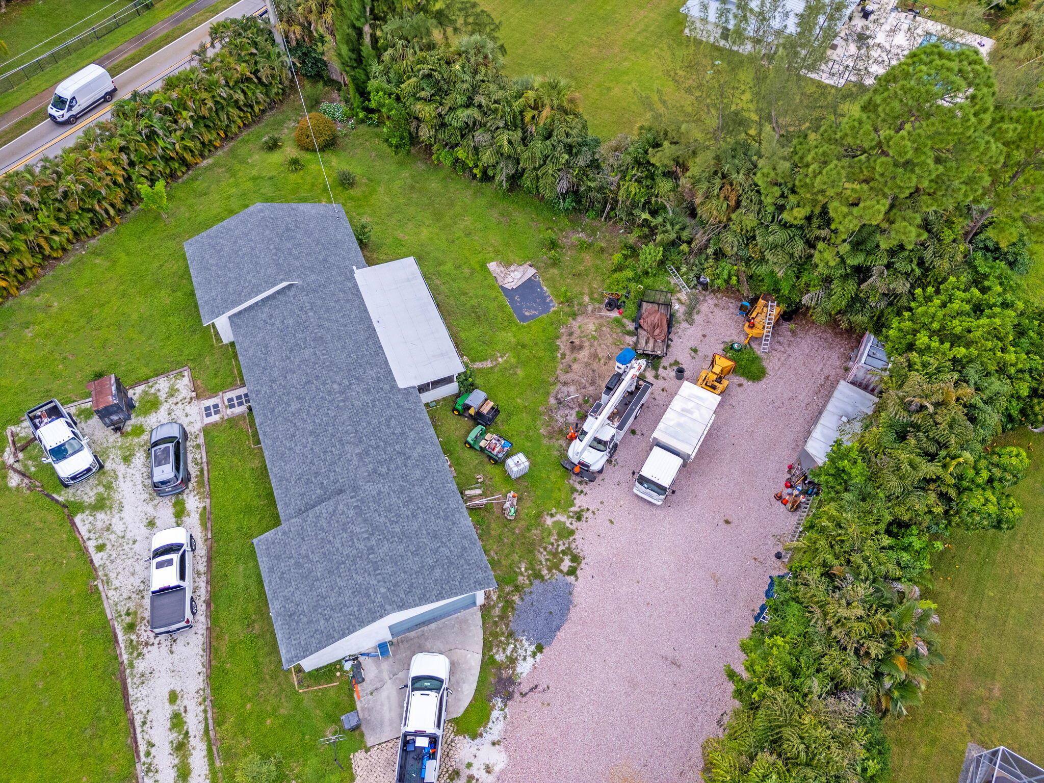 PALM BEACH RANCHETTES - Residential
