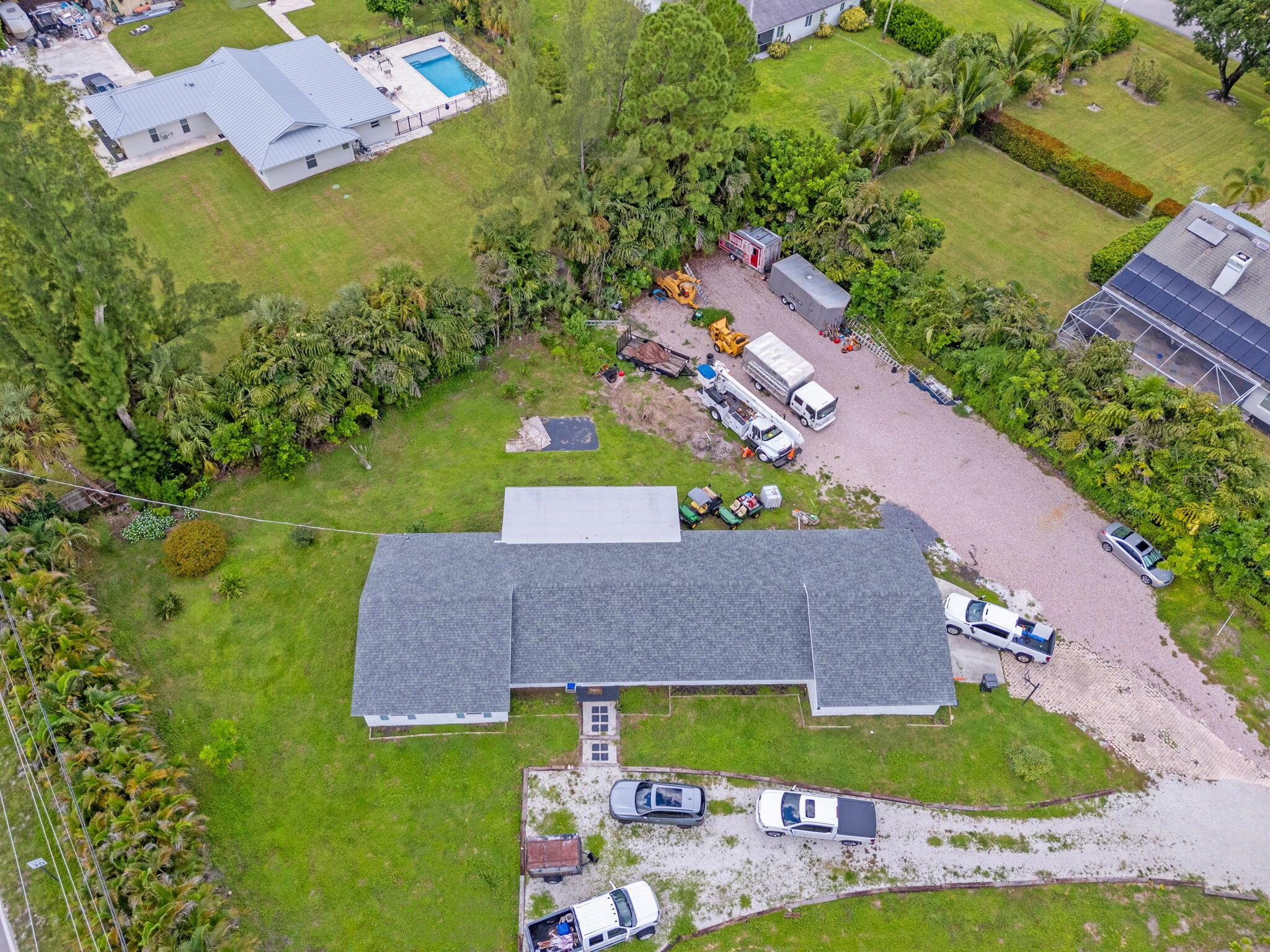 PALM BEACH RANCHETTES - Residential