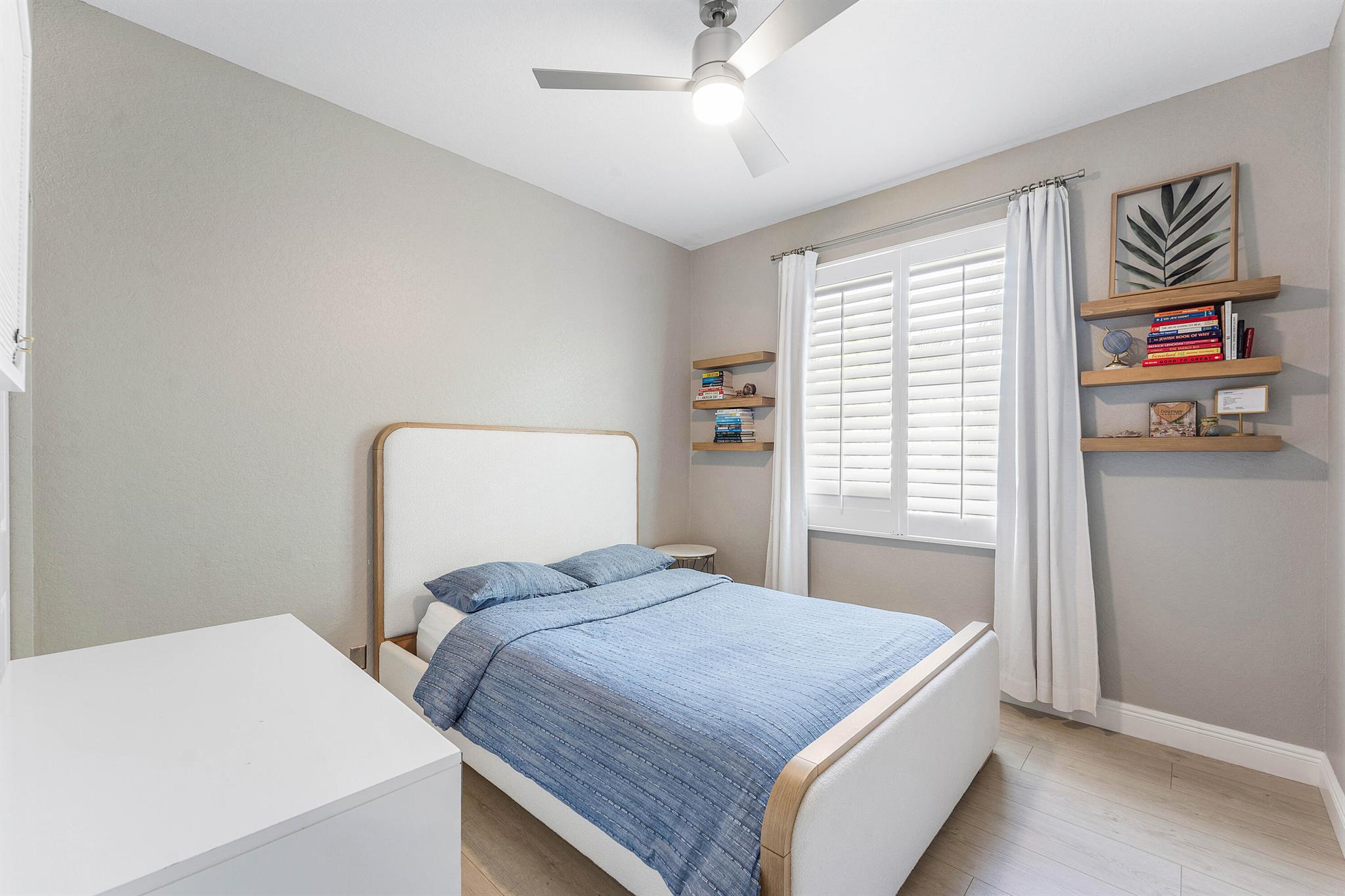 PALMS AT ATLANTIS - Residential