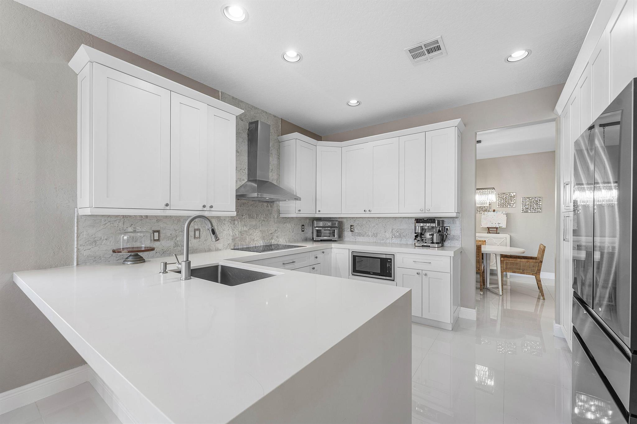 PALMS AT ATLANTIS - Residential