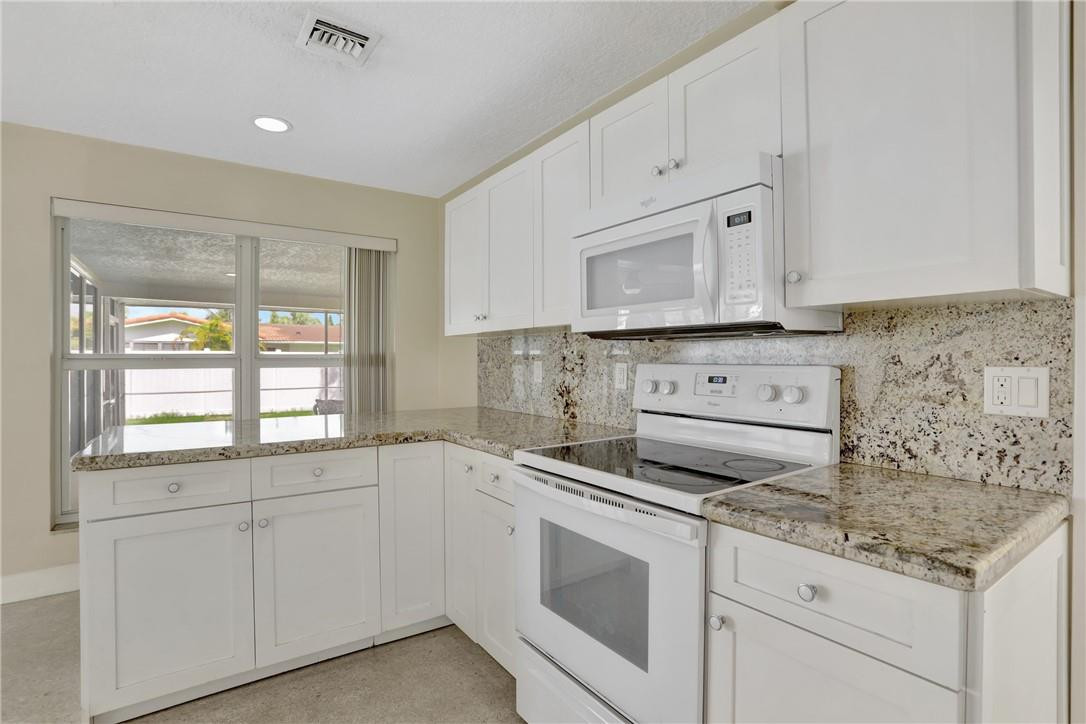 The Cove 4th Sec 38-14 B - Residential Lease