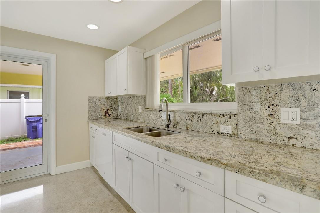 The Cove 4th Sec 38-14 B - Residential Lease