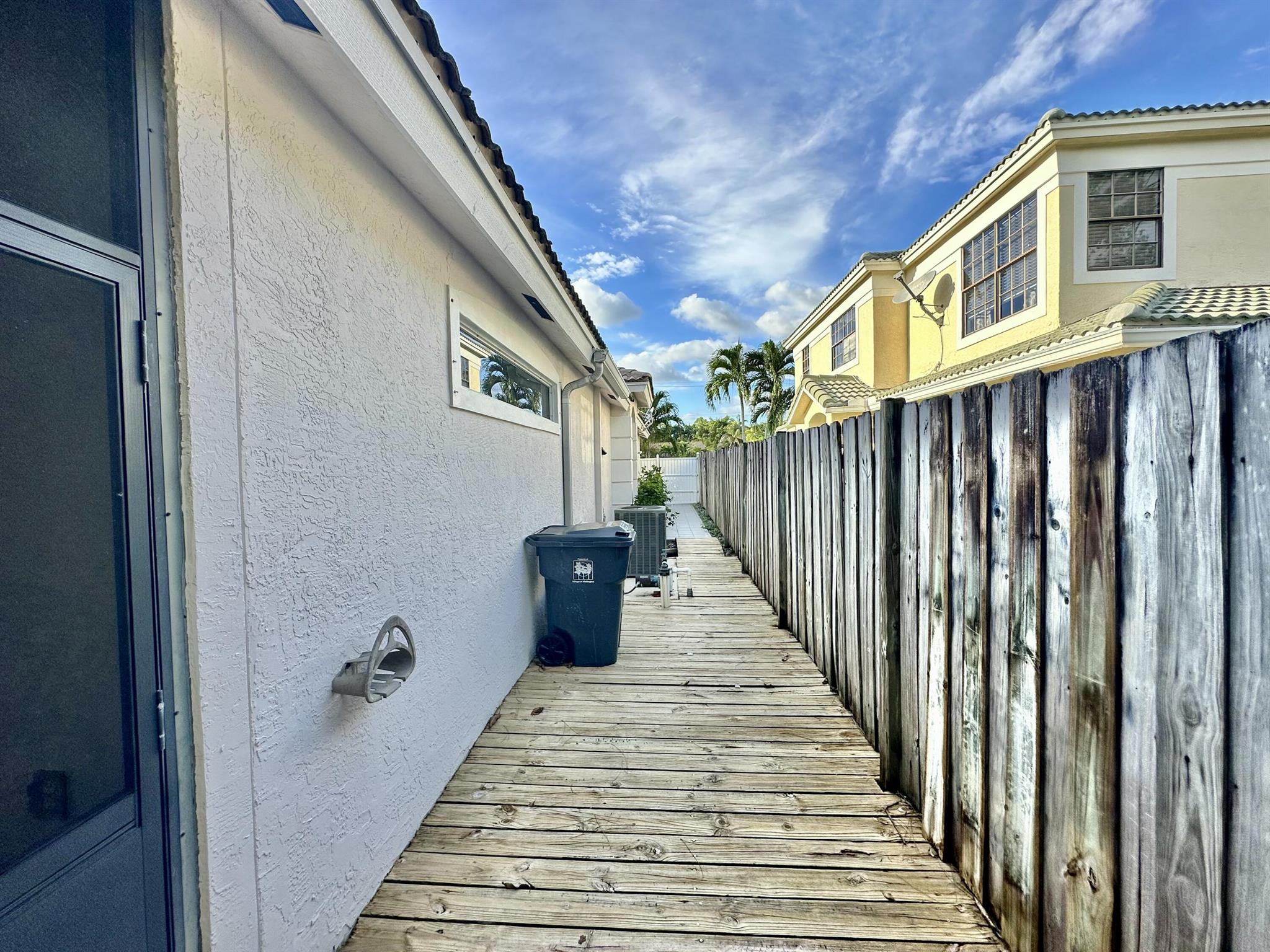 CASA NELLA FORESTA OF WEL - Residential Lease