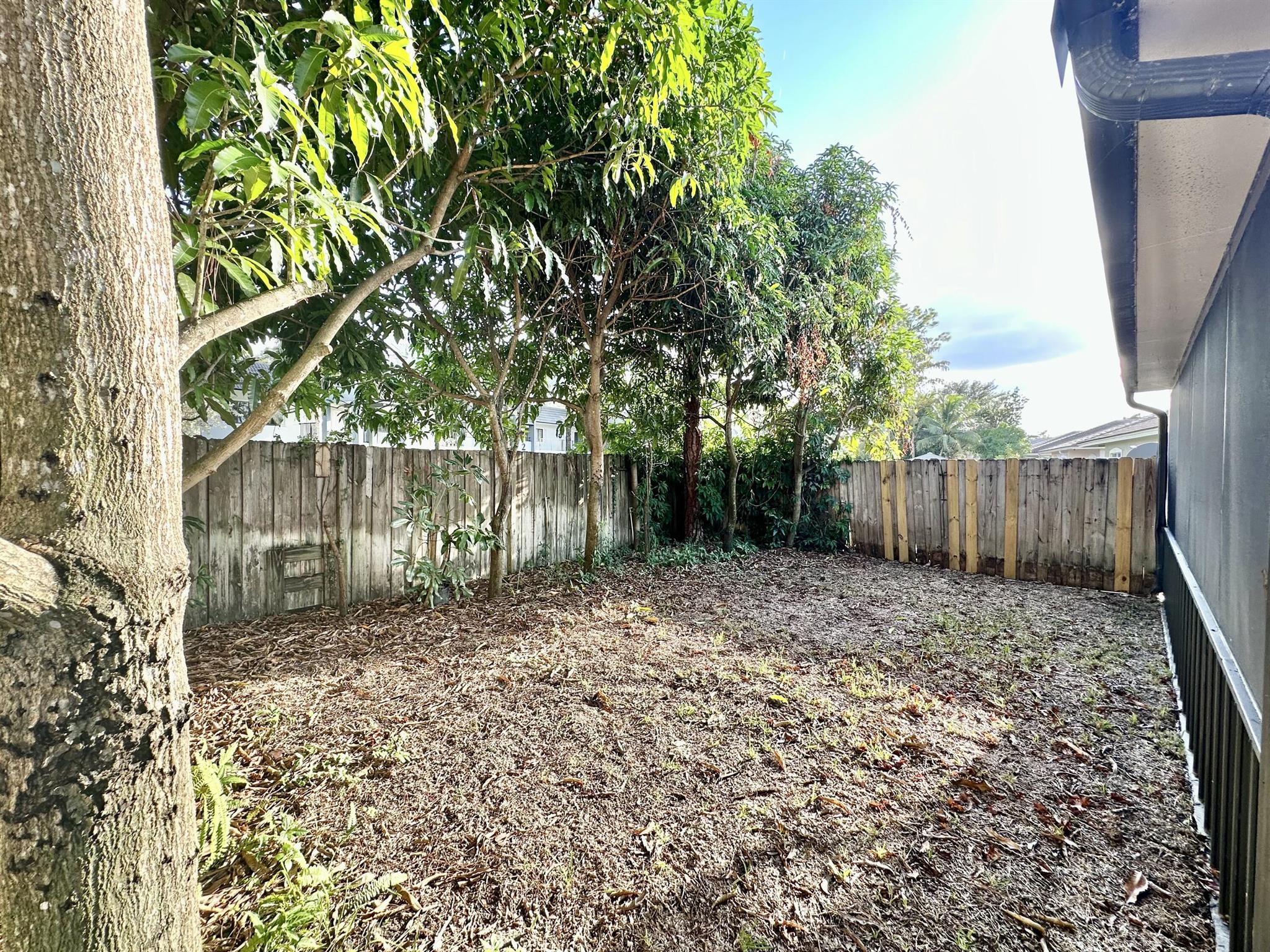 CASA NELLA FORESTA OF WEL - Residential Lease