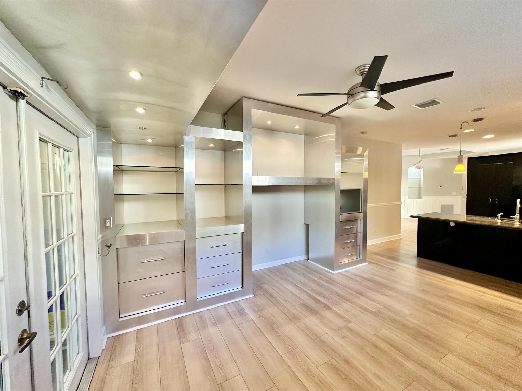 CASA NELLA FORESTA OF WEL - Residential Lease