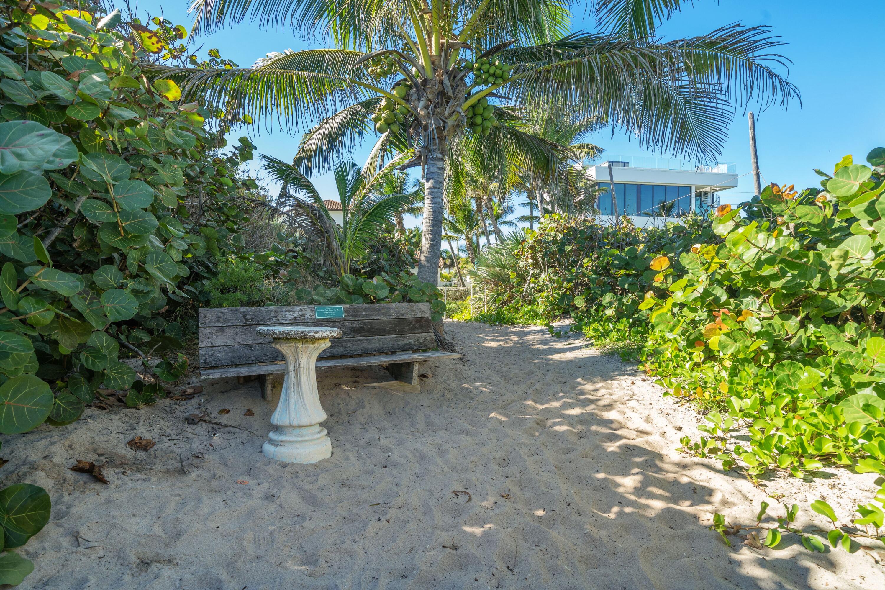 PALM BEACH SHORE ACRES - Residential Lease