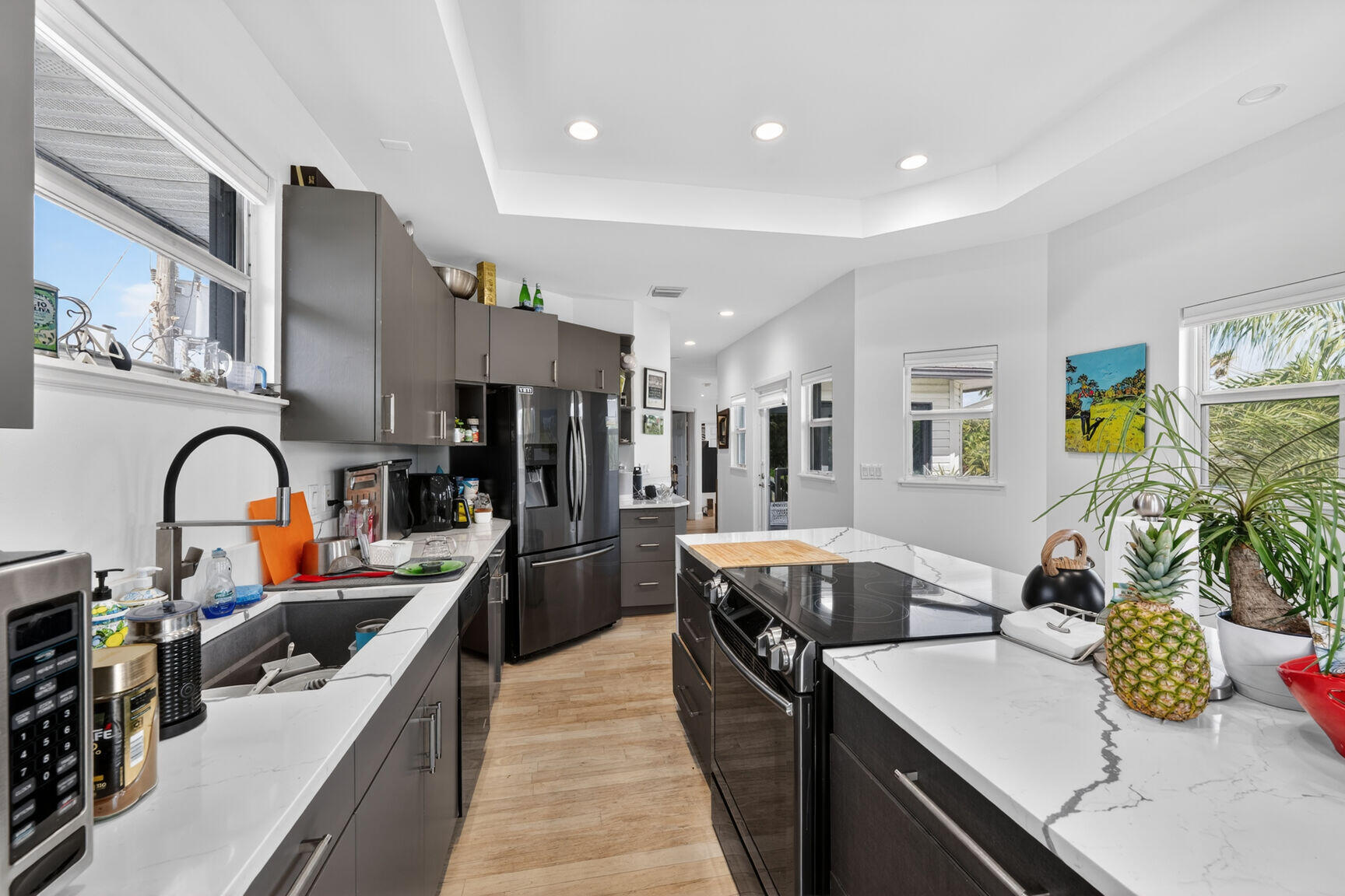 PALM BEACH SHORE ACRES - Residential Lease