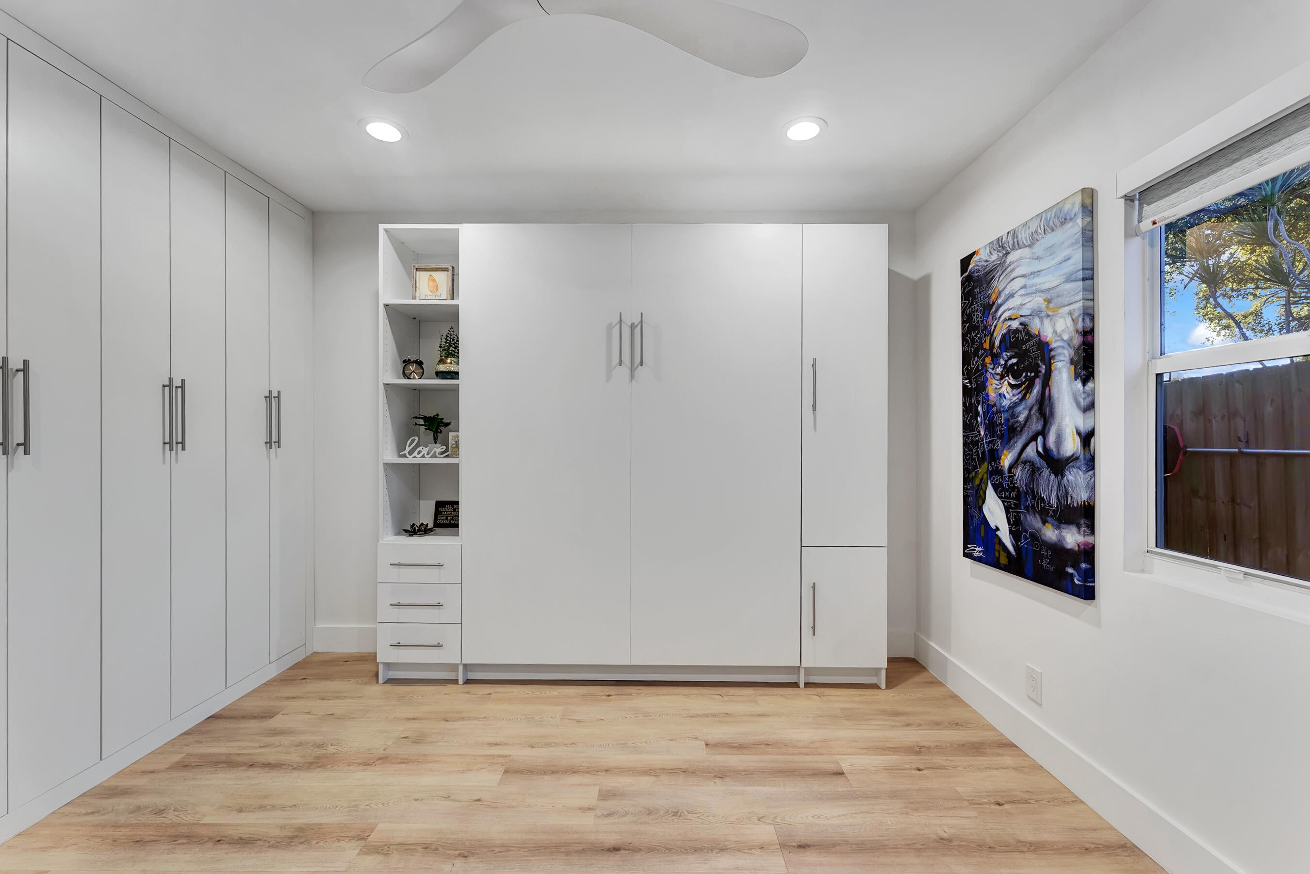 CHATELAINE - Residential