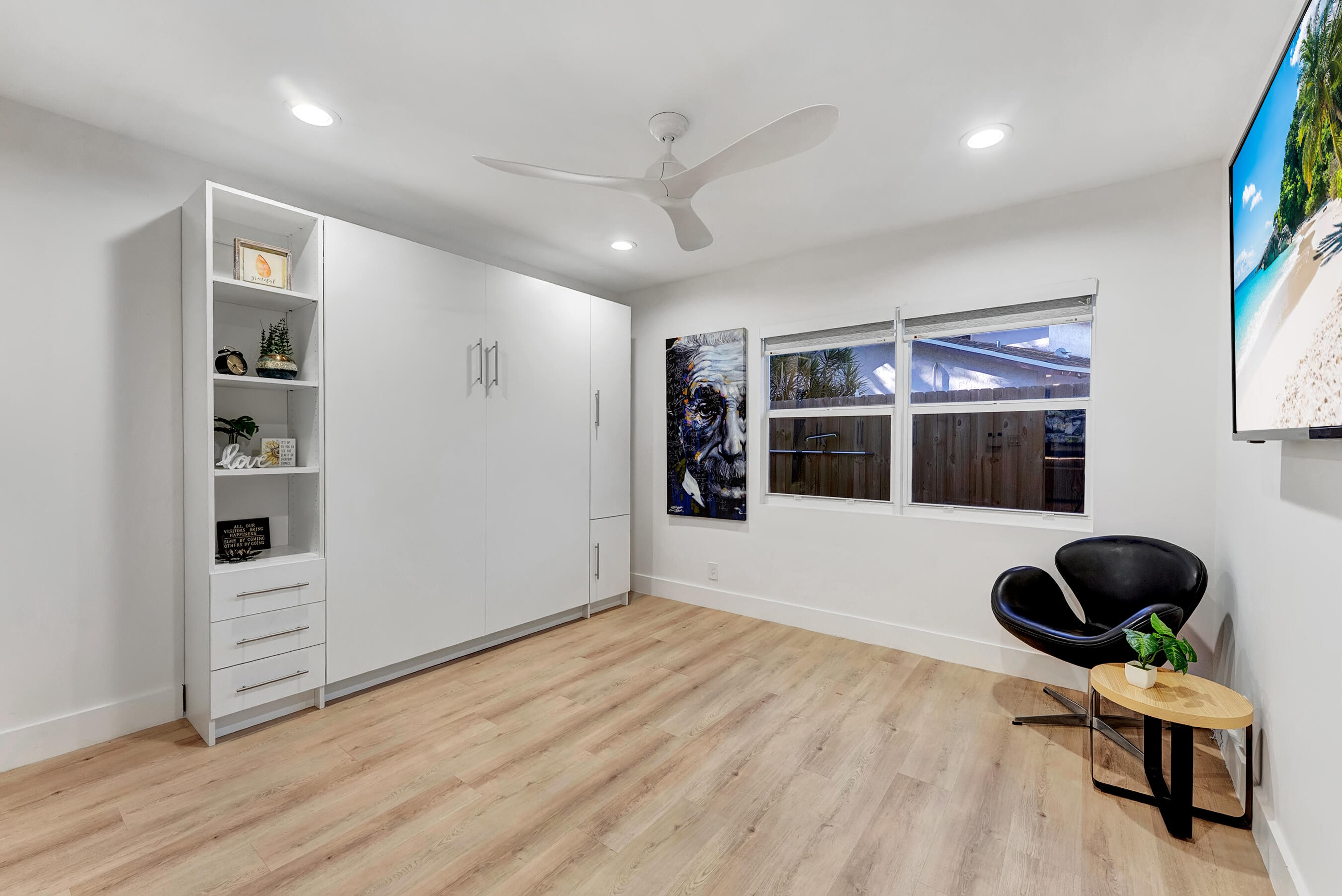 CHATELAINE - Residential