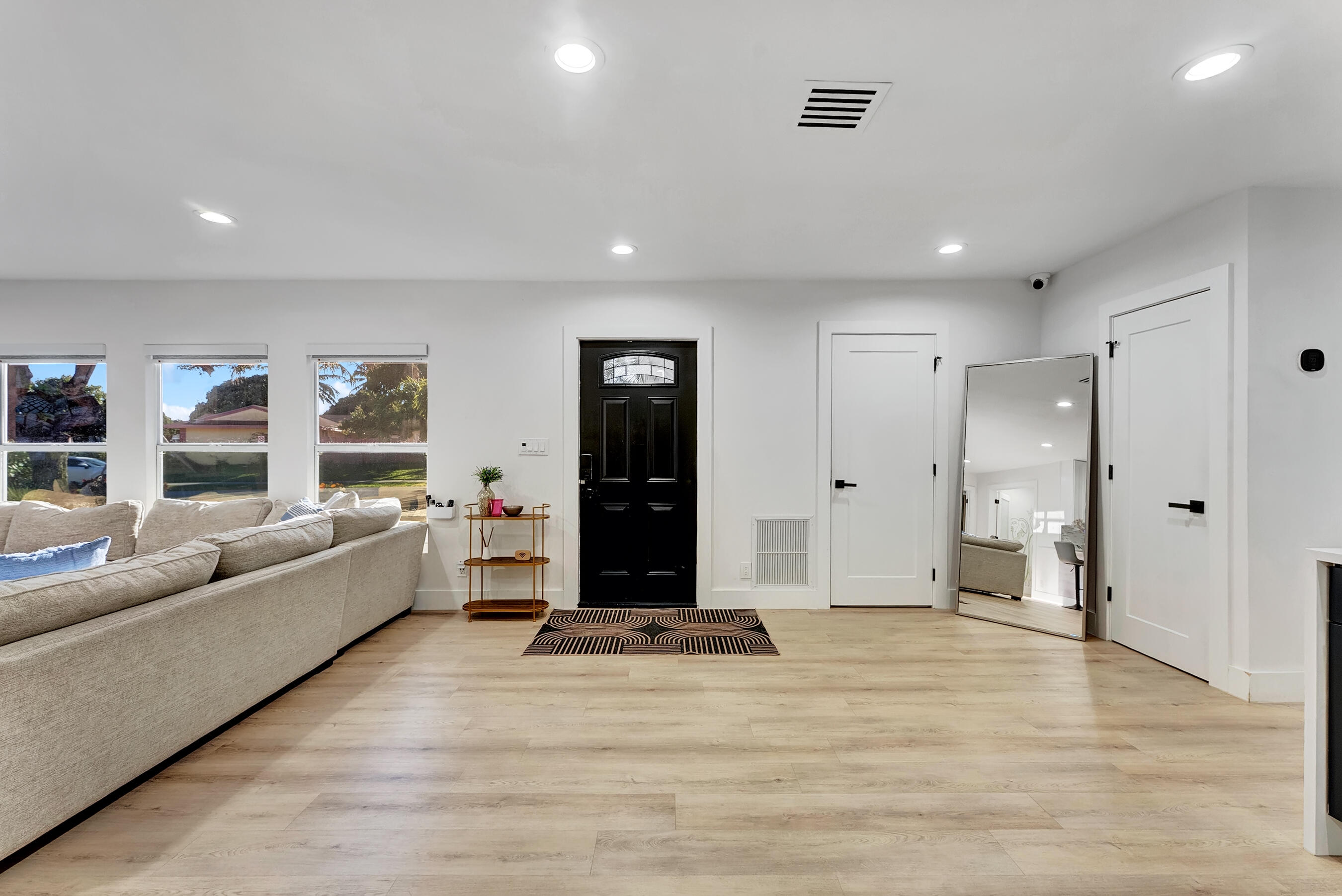 CHATELAINE - Residential