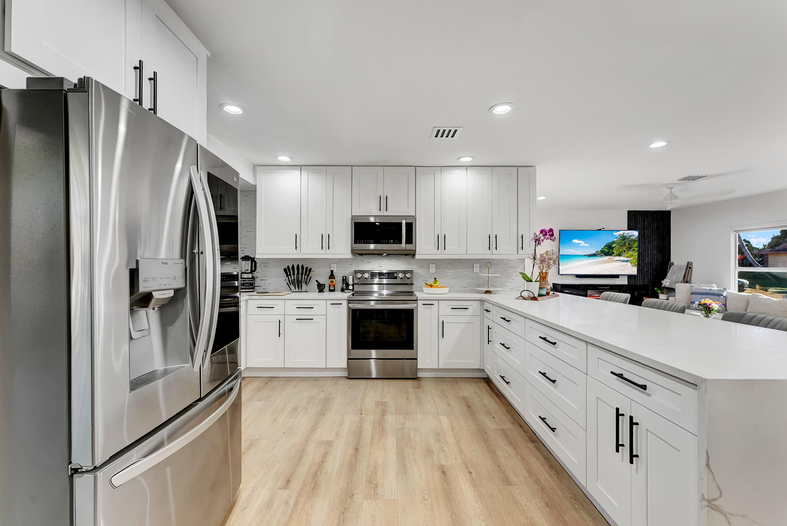 CHATELAINE - Residential