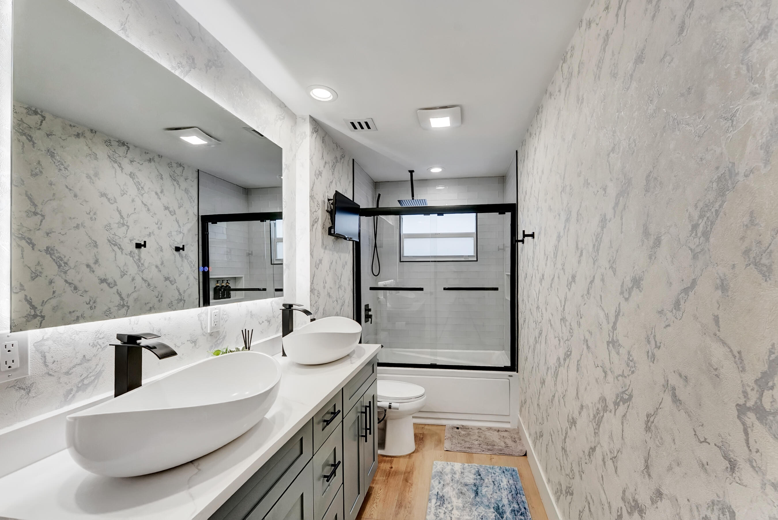 CHATELAINE - Residential